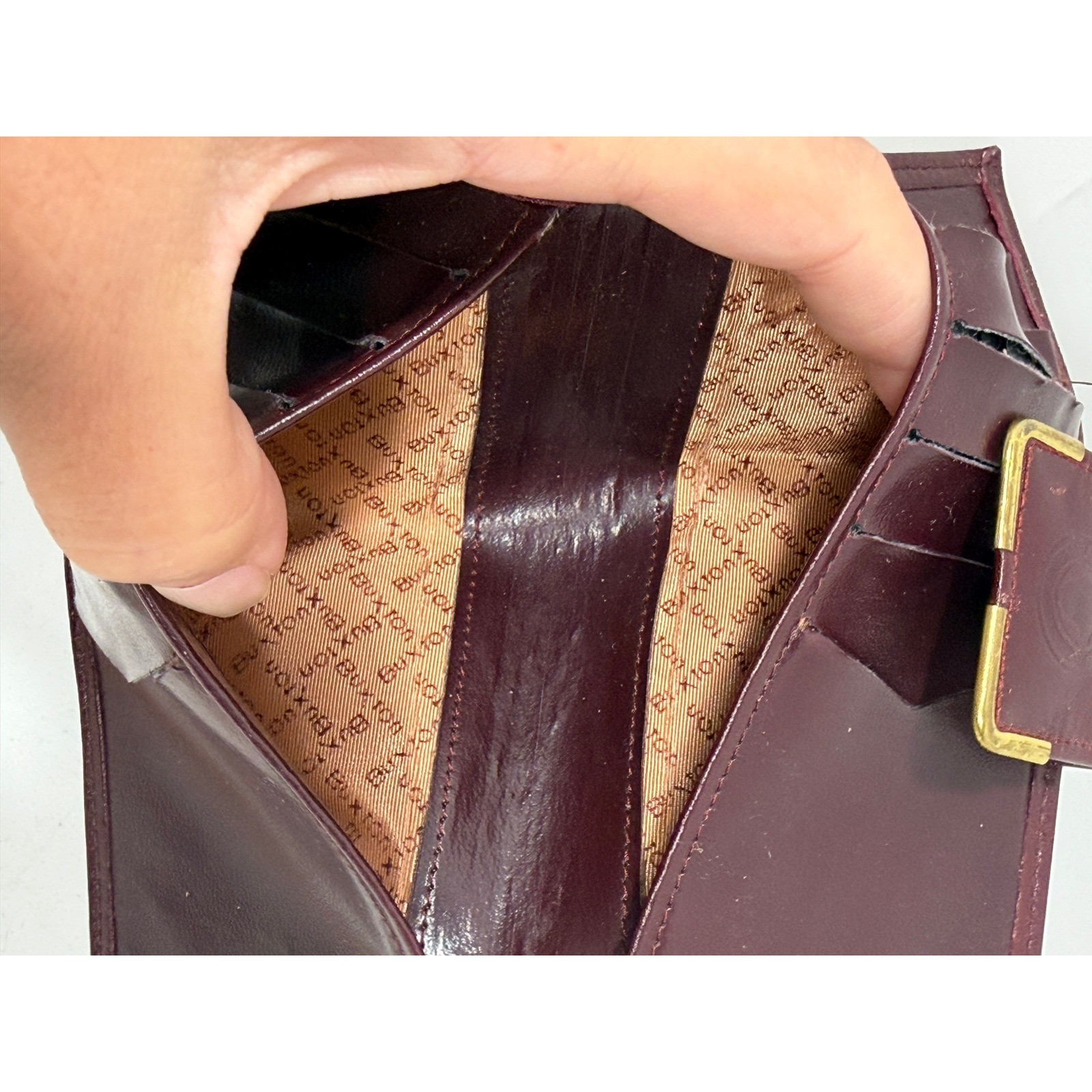 Buxton Vintage Burgundy Leather Bifold Clutch Wallet Snap Closure checkbook