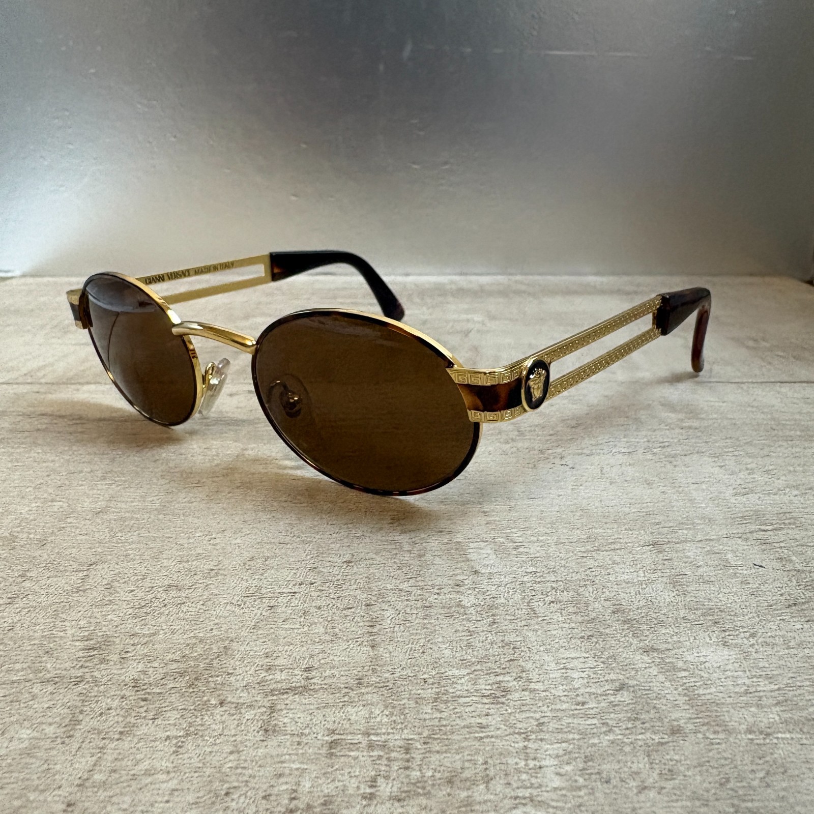 GIANNI VERSACE MOD S68 Col 55M Vintage Round Sunglasses Great con! Super Rare!!