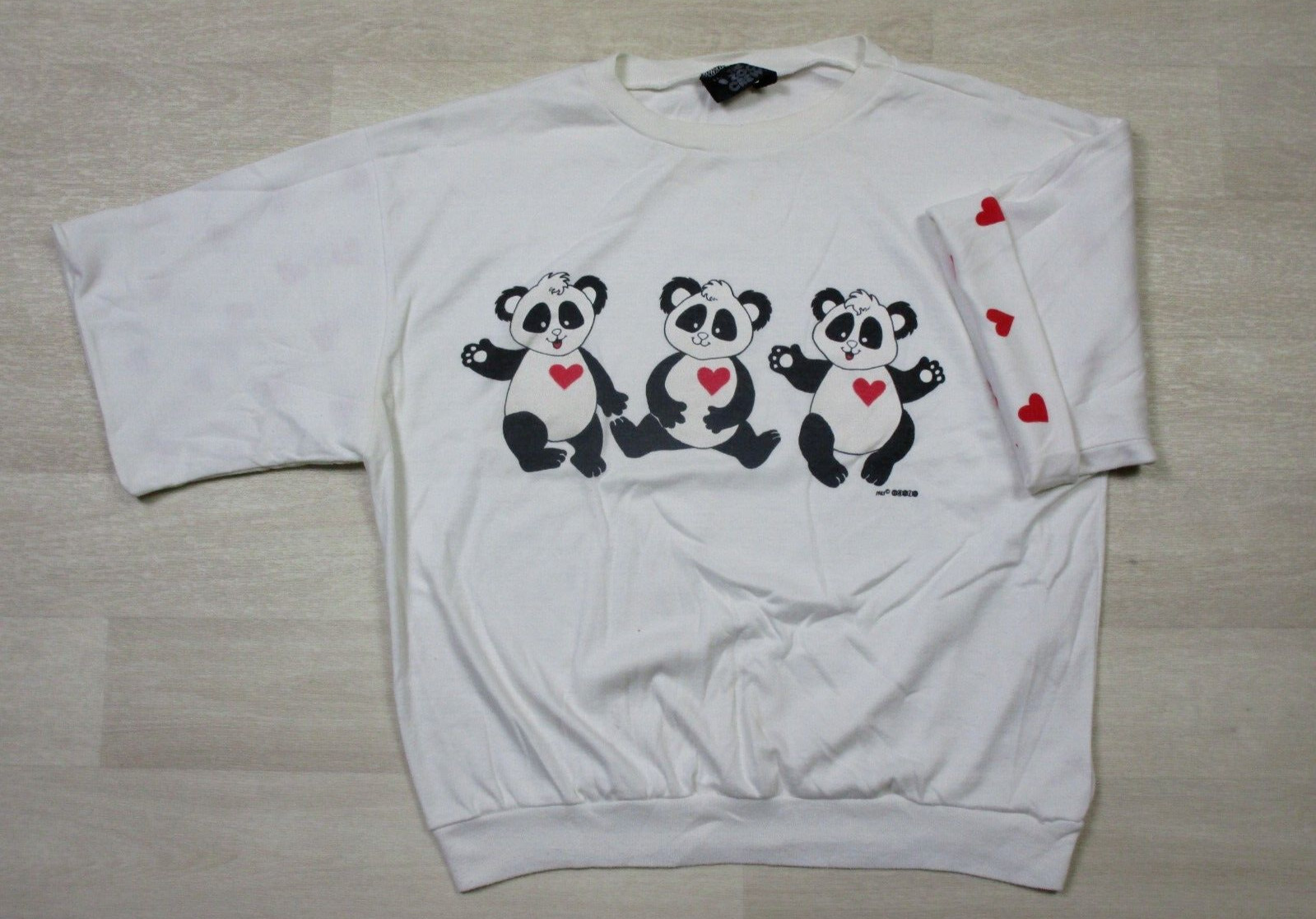 Vintage Zoo Crew Double Sleeve Panda Bears & Hearts 1980’s USA Animal Nature (M)