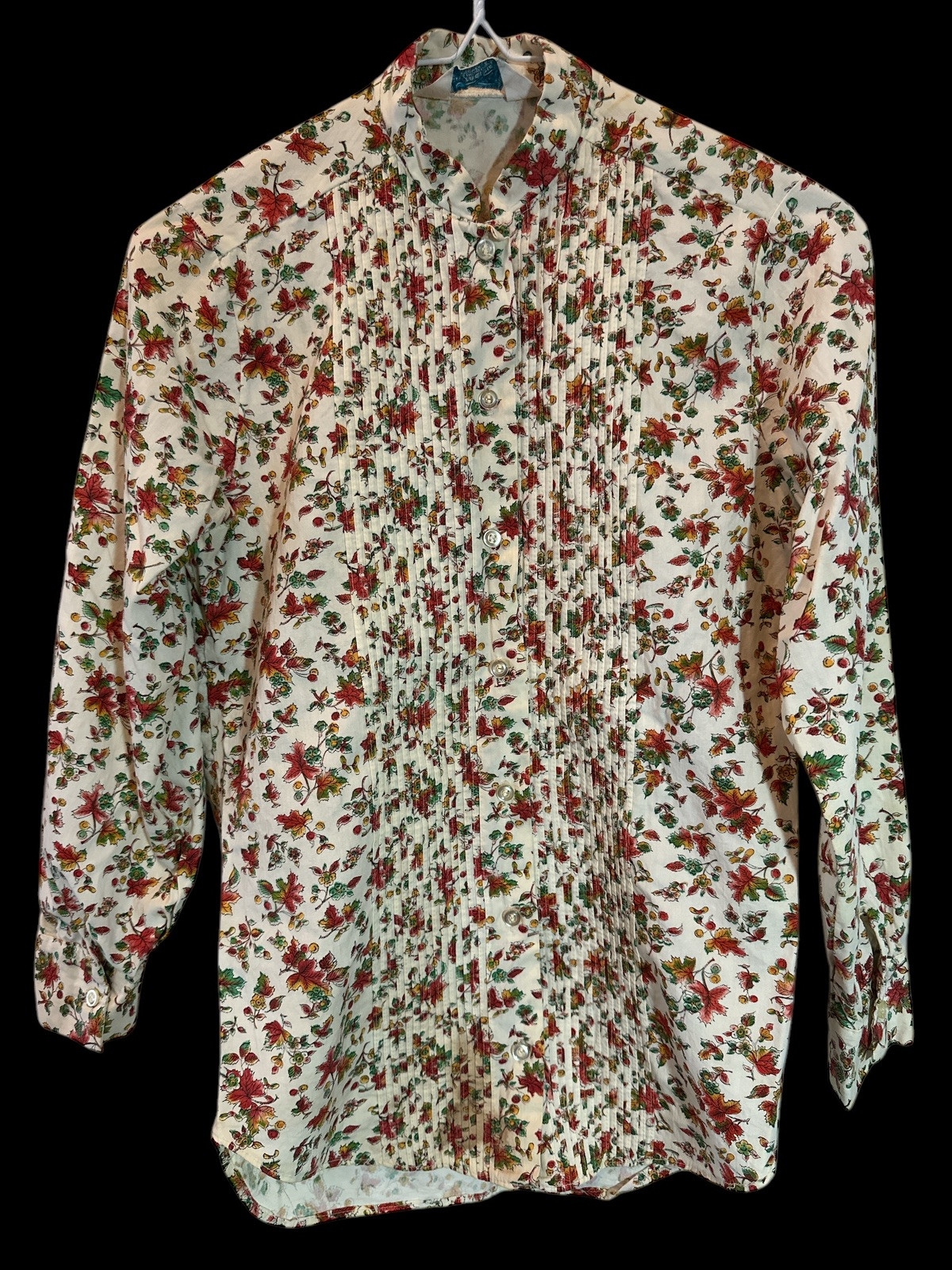 Vtg 1970s Blouse Carol Brent Maple Leaf Print Tuxedo Pleated Top Montgomery Ward