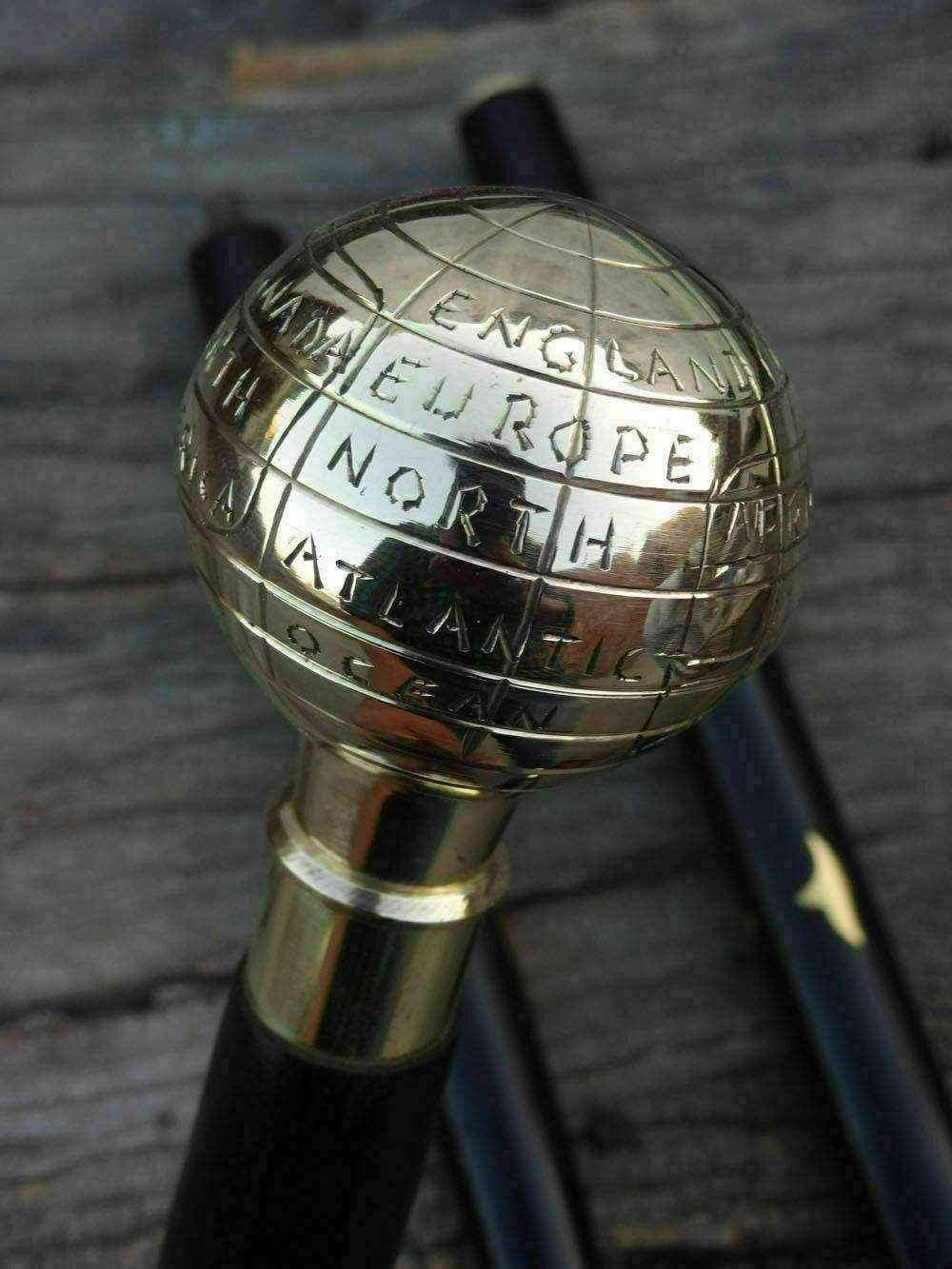 Nautical Design Brass Globe Head Handle Victorian Walking Stick Wooden Cane Gift