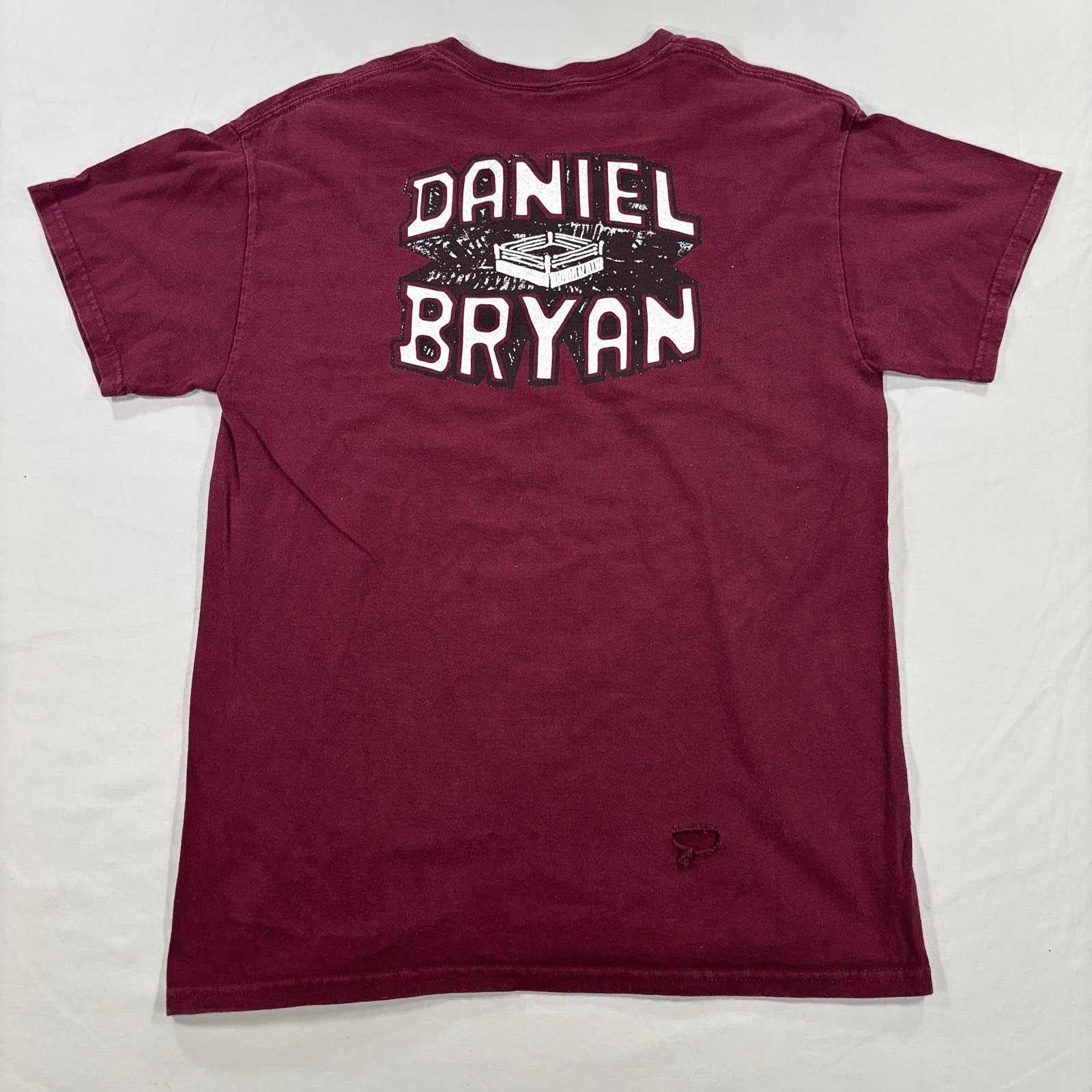 WWE Daniel Bryan Shirt Mens Medium Maroon Yes Yes Yes Graphic Tee