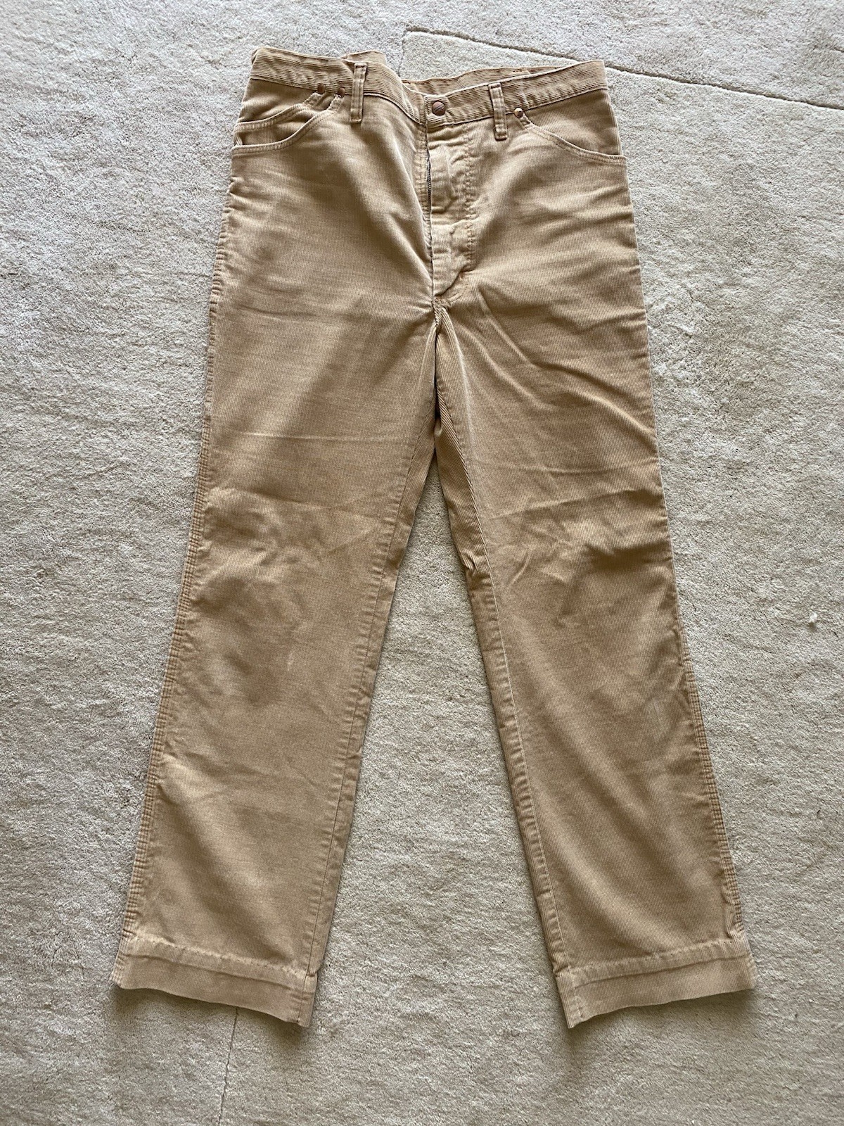 Vintage Corduroy Bell Bottom Pants Wrangler Wrapid Transit Measures 34X30.5