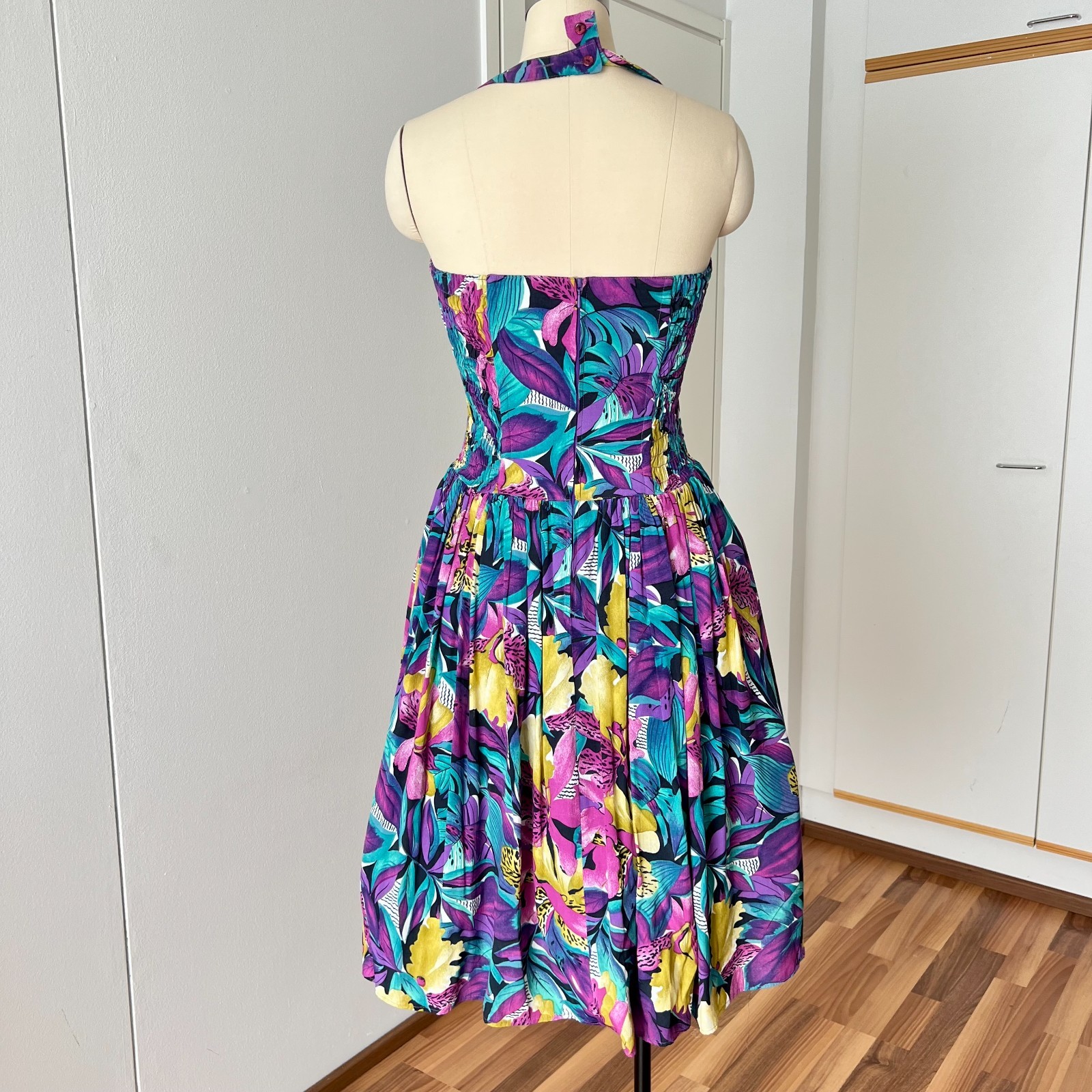 1980s West German Tropical Print Halter Neck Midi Dress Rockabilly 80s Does 50s