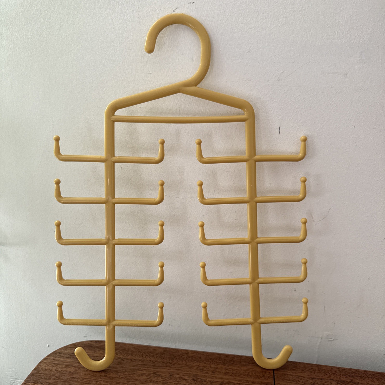 (1) Vintage Yellow Plastic Hanger Rack Tie Scarf Belt Holder 70s 80s Gift Prop