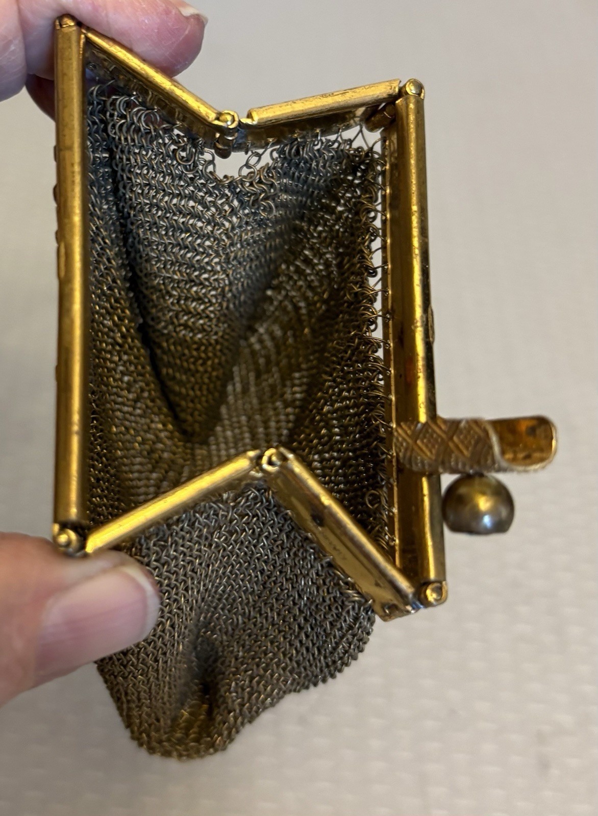 Germany Art Deco Vintage Gold Mesh Coin Purse Rhinestone Frame Expandable Bag 3″