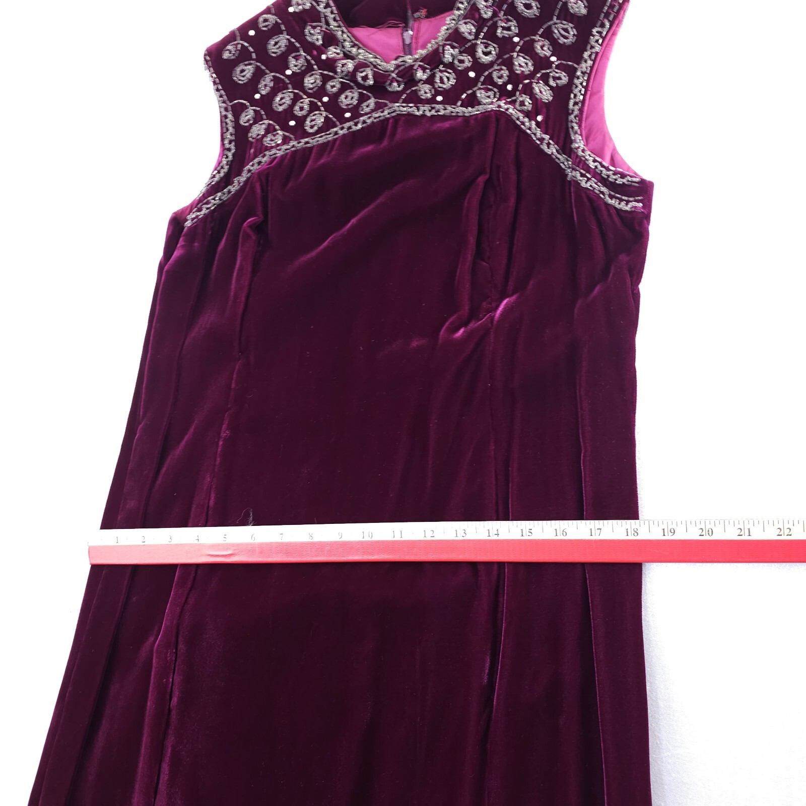 VTG 60s Velvet Goddess Bombshell Party Column Maxi Hostess Dress Purple Beaded