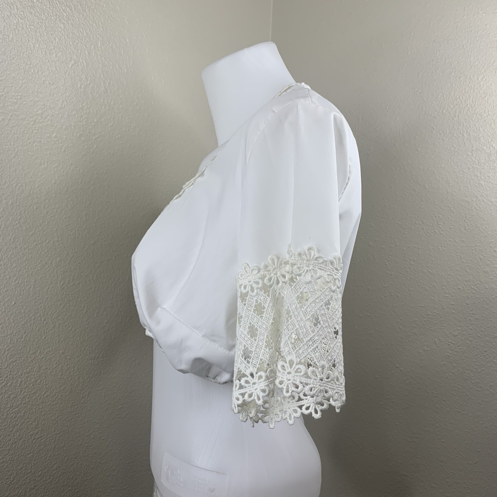 Vtg Dirndl Blouse Crop Top White Eyelet Sz 16 Made In USA