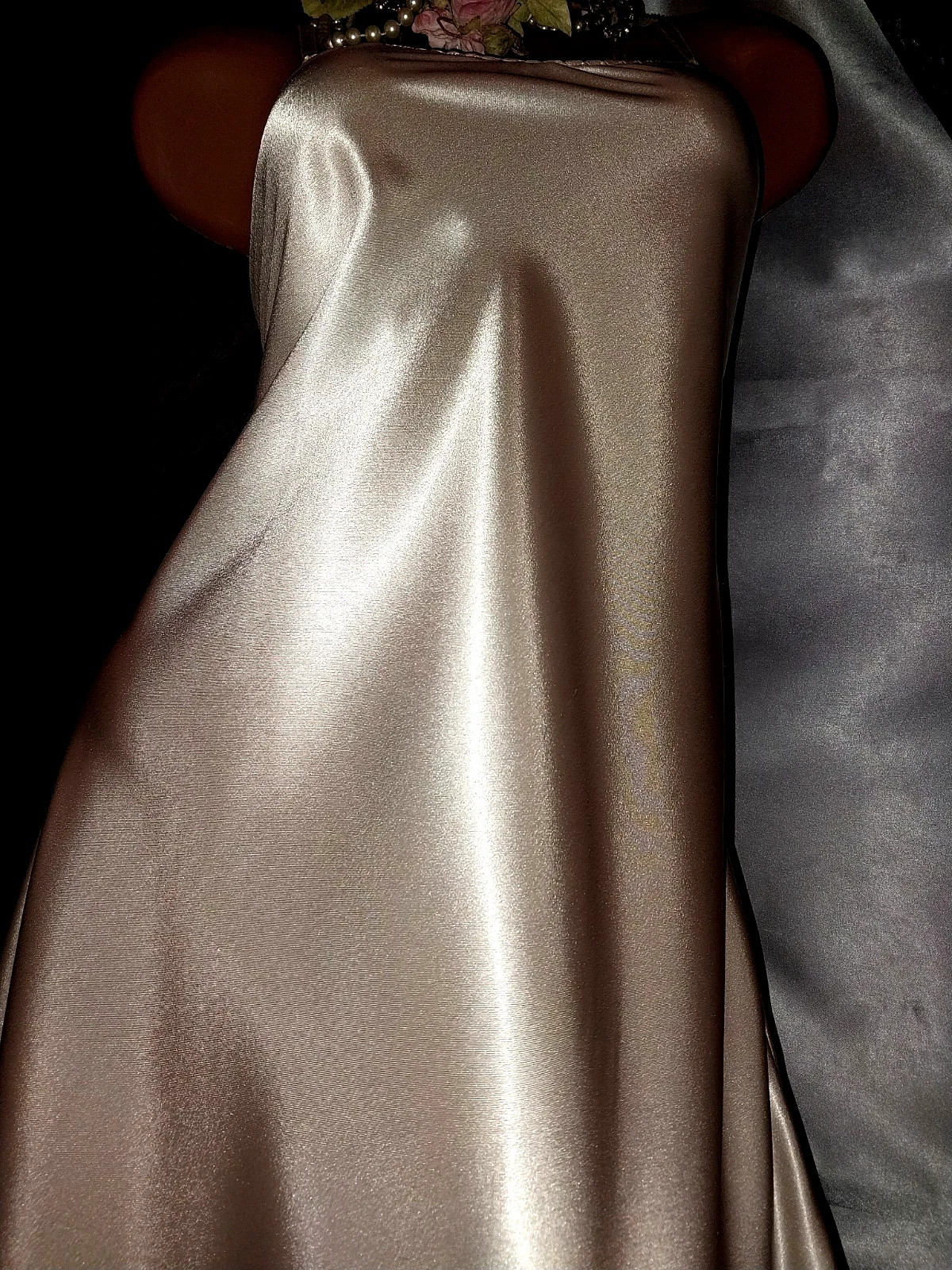 VTG SATIN LIQUID SHINY FARR WEST DRESS SLIP FRENCH RUFFLES LACE GOLD BABYDOLL 44