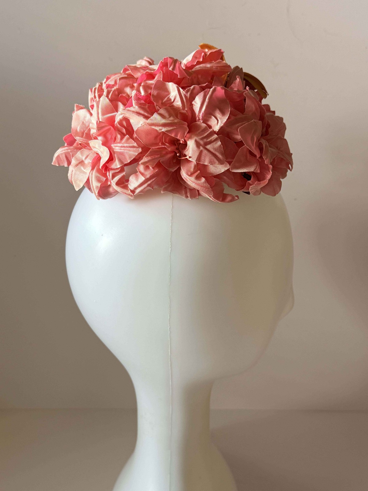 Vintage Pink Floral Cocktail Hat | 1960s Blossom Pillbox Fascinator | Garden