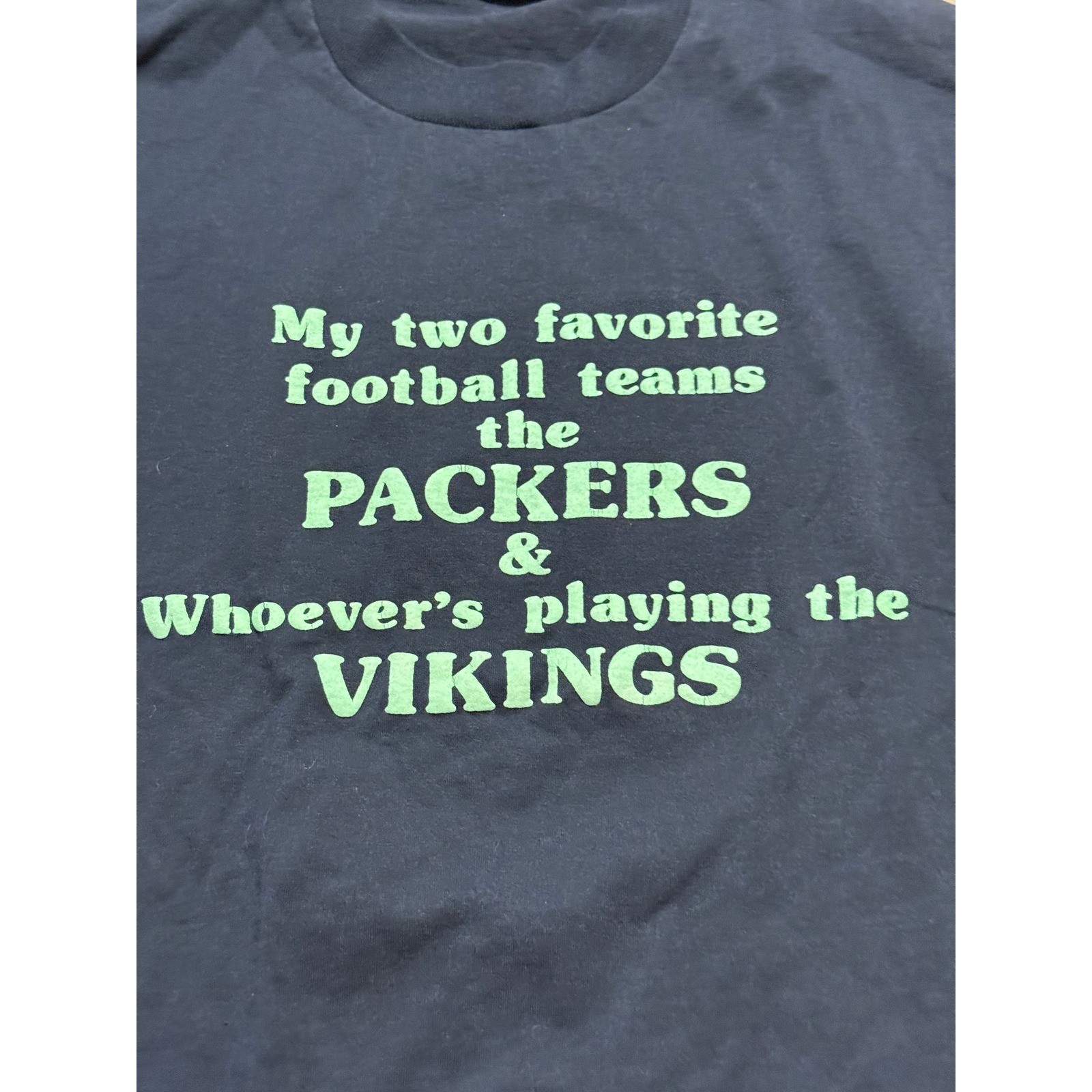 Screen Stars Best T-Shirt Mens L Black Green Packers Vikings Football Humor