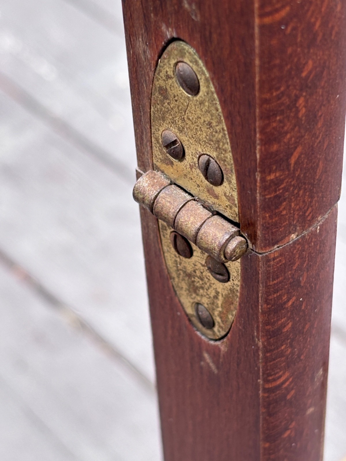 Vintage Wooden SPQR Rolling Valet Butler Suit Rack Stand – Brevettato Italy