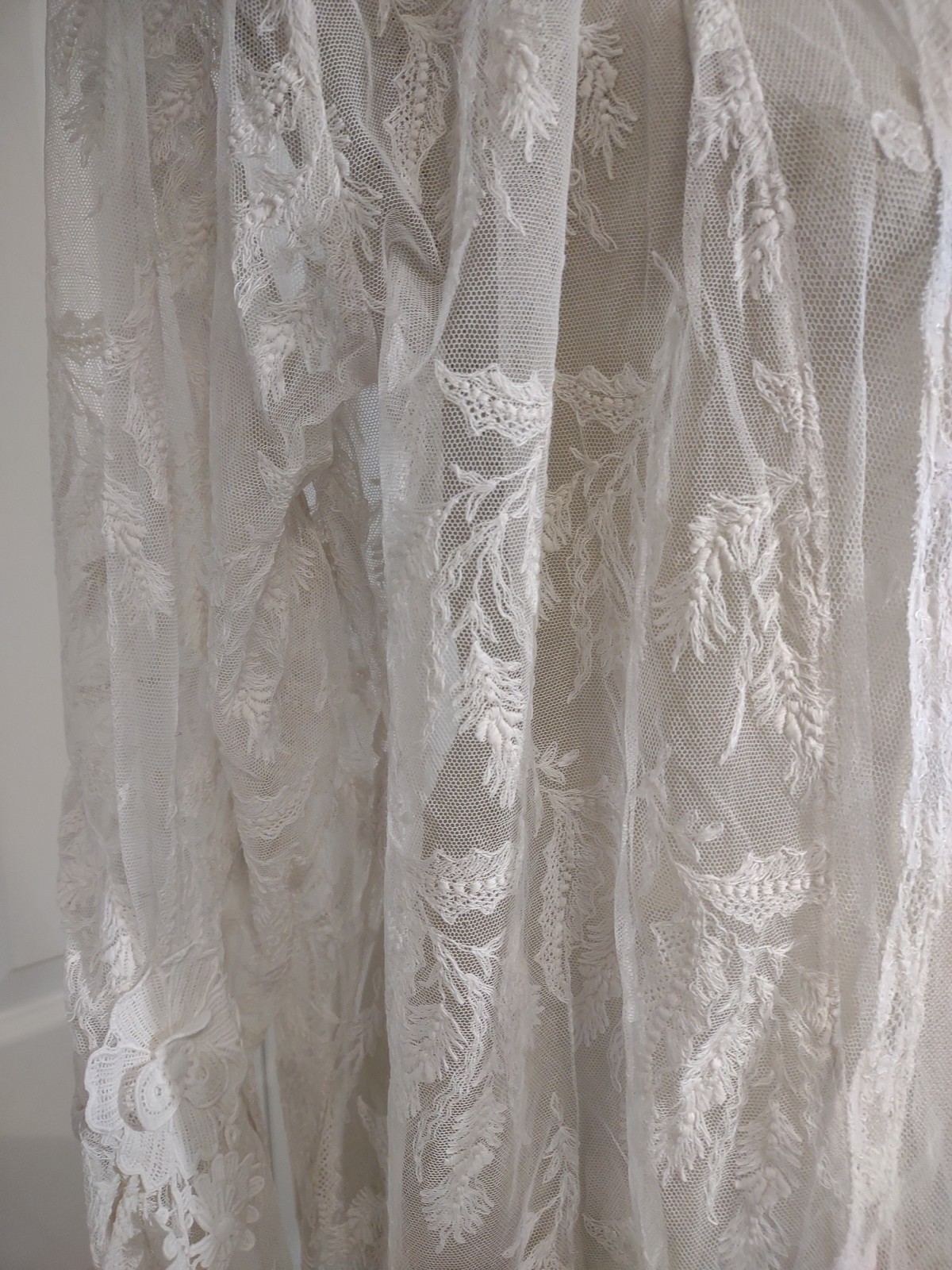 White Edwardian Tambour Needlerun Embroidery Lace Net Wedding Jacket Shawl M/L