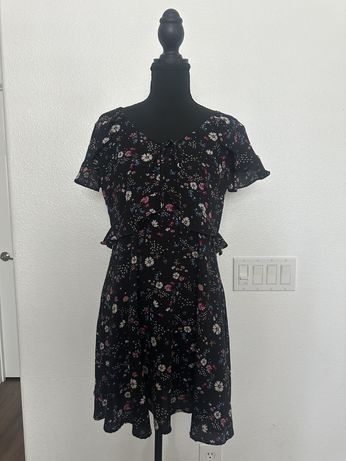 XHILARATION Womens (L) 40s Style Peplum Dress Black Lightweight Size Large