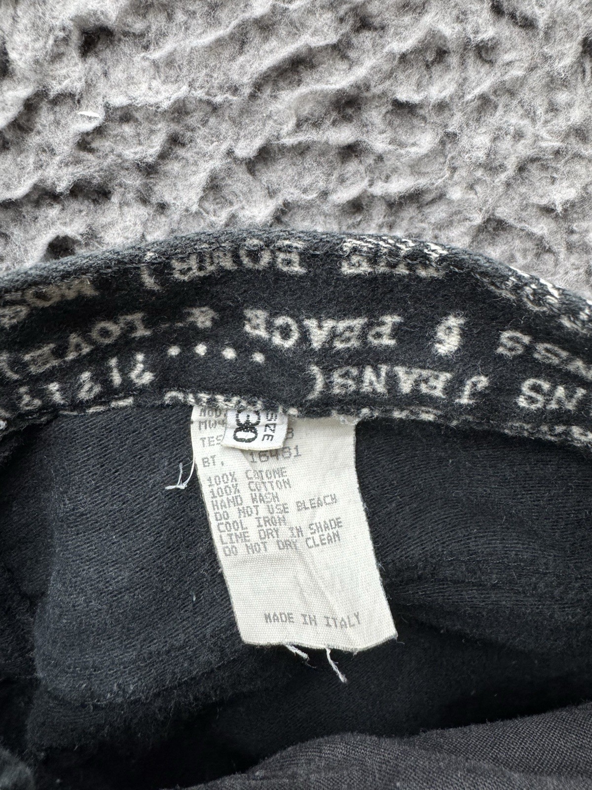 Vintage Moschino 90’s All Overprint Jeans Pants Size 30 in Black