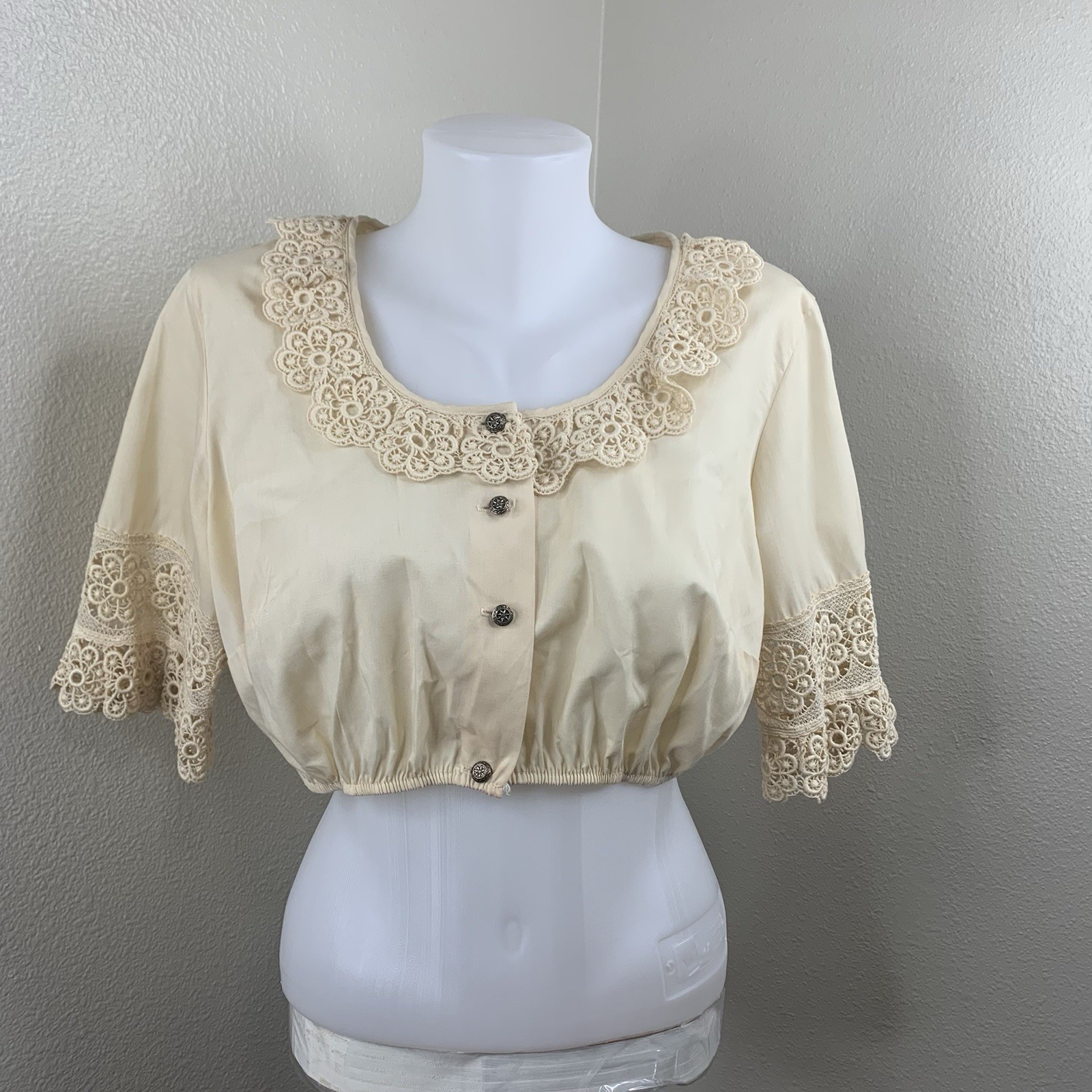 Vtg Dirndl Blouse Button Crop Top Tan Off White Eyelet Sz 16 Made In USA