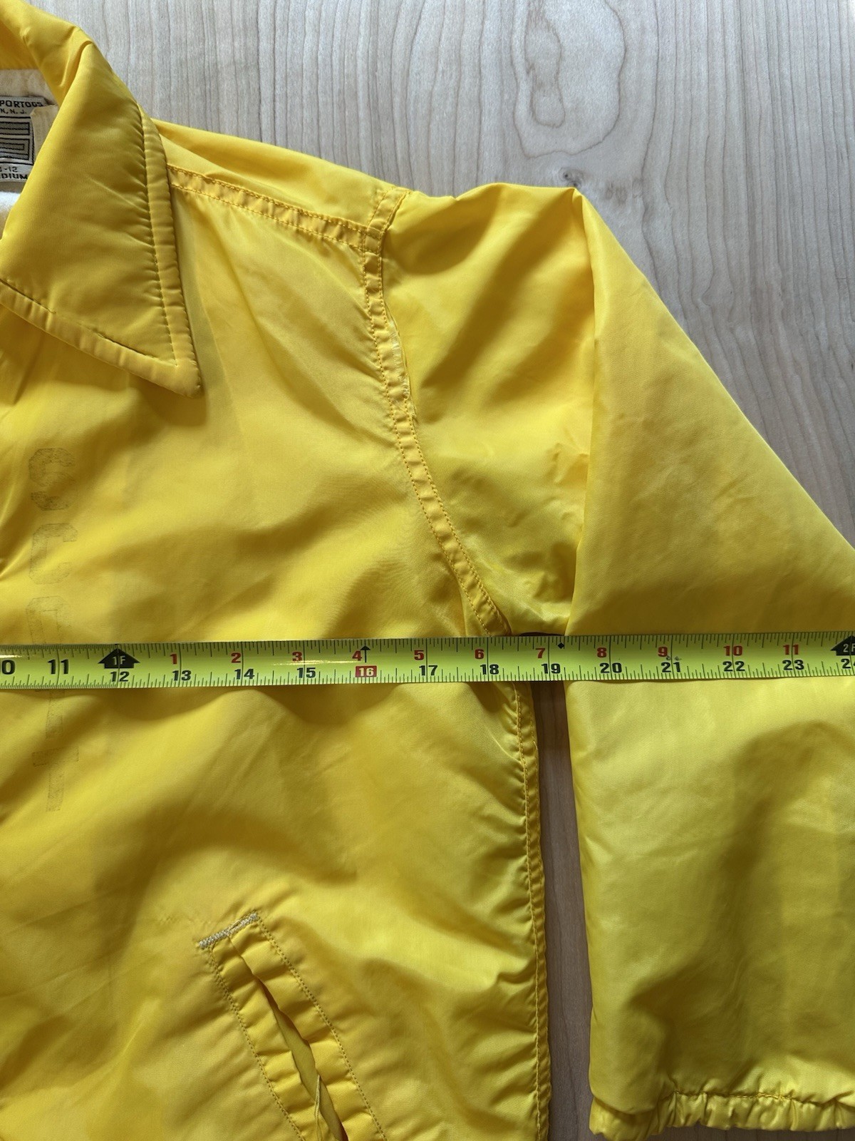 vintage 80’s WINDBREAKER yellow TIGERS 1980 city champs SMALL skate PUNK indie