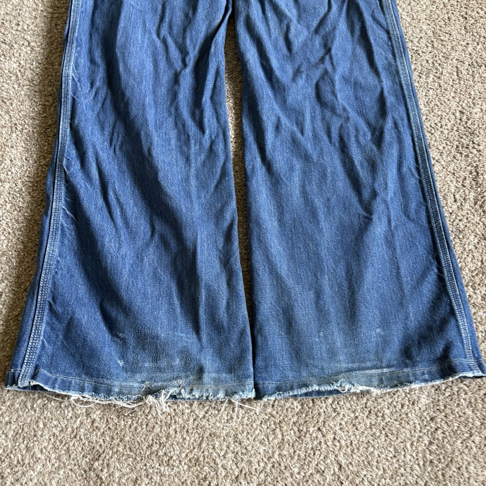 70s San Francisco Riding Gear Flared Buckle Back Jeans Women’s 25×34