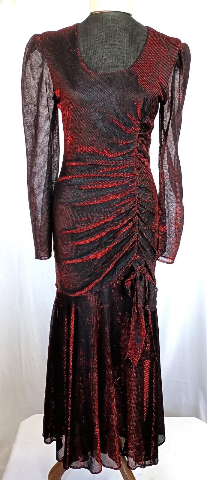 Vintage 80’s Cher Jacque Dressy Red/Black Sexy Ruched Special Occasion Gown Med