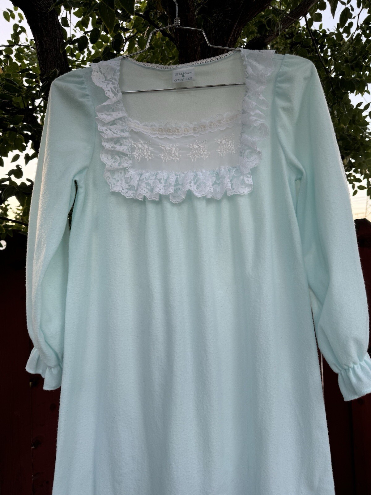 Vintage Gilligan O’Malley Blue Ruffle Night Gown Prairie Cottagecore 80s Granny