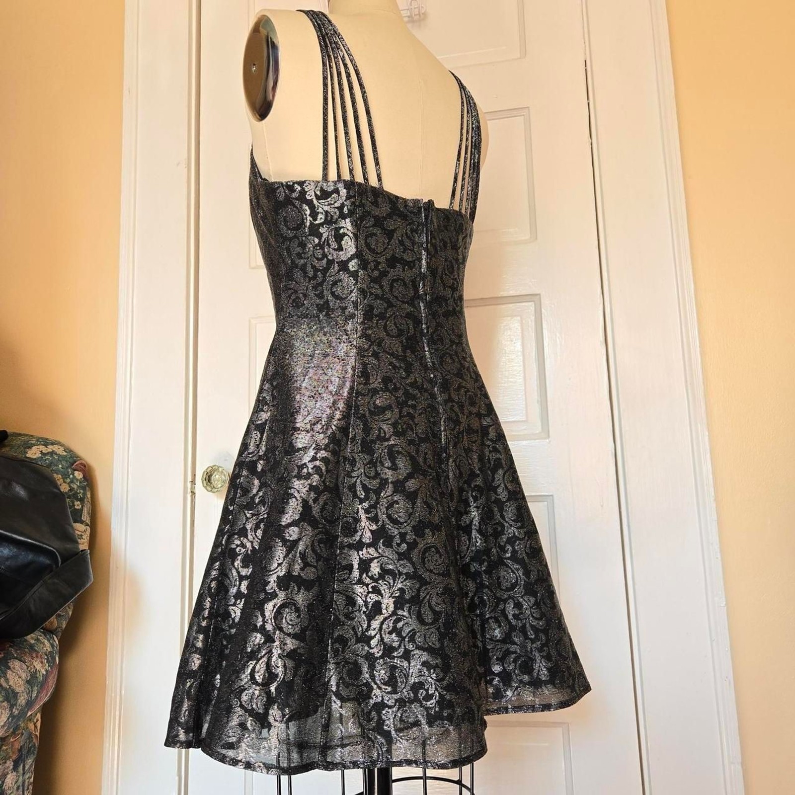Be Smart Size 11/12 1990s Metallic Damask Brocade Prom Dress