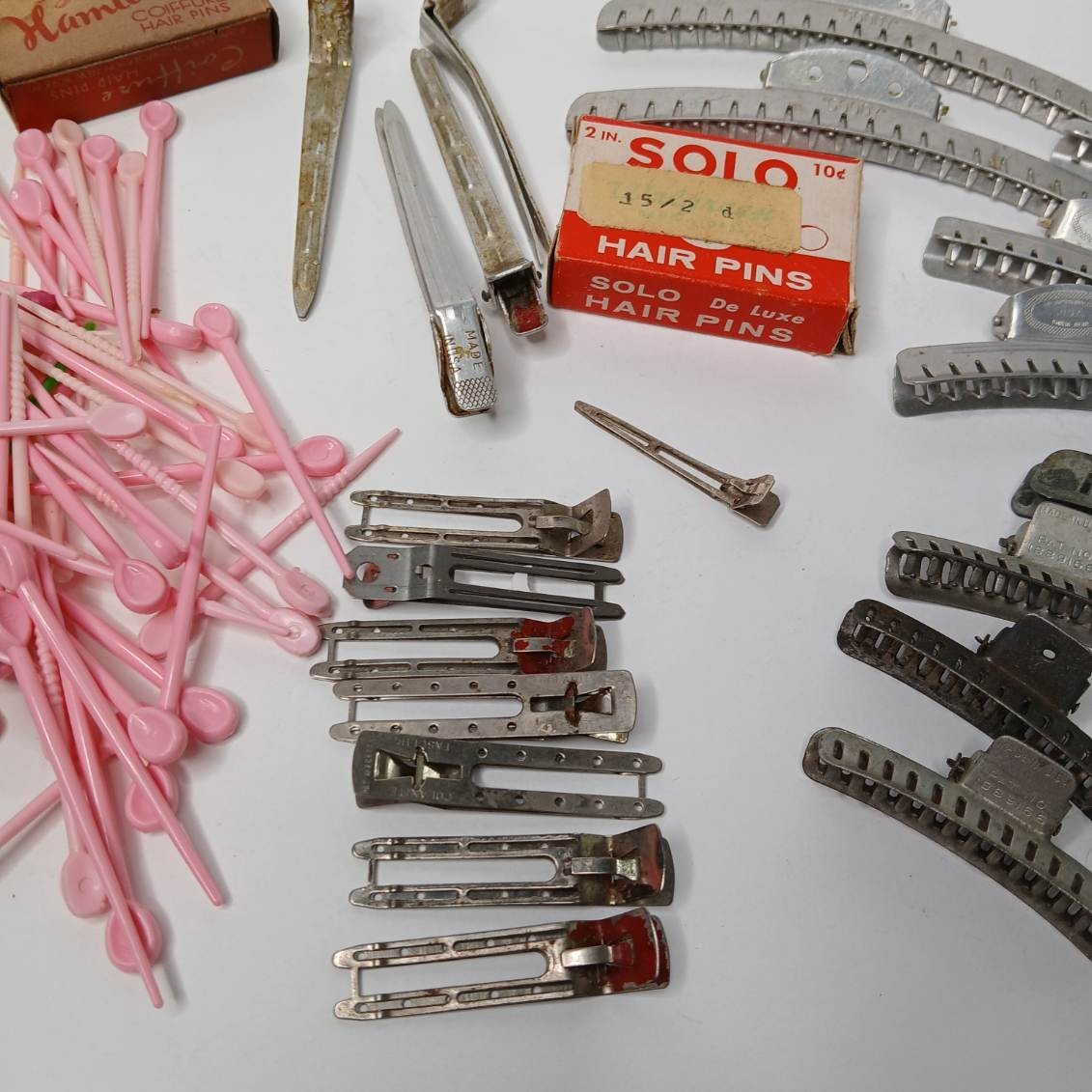Vintage Beauty Salon Hair Clips/Pick/Pins Lot Tip Top Goody Mervin Lady Hamilton
