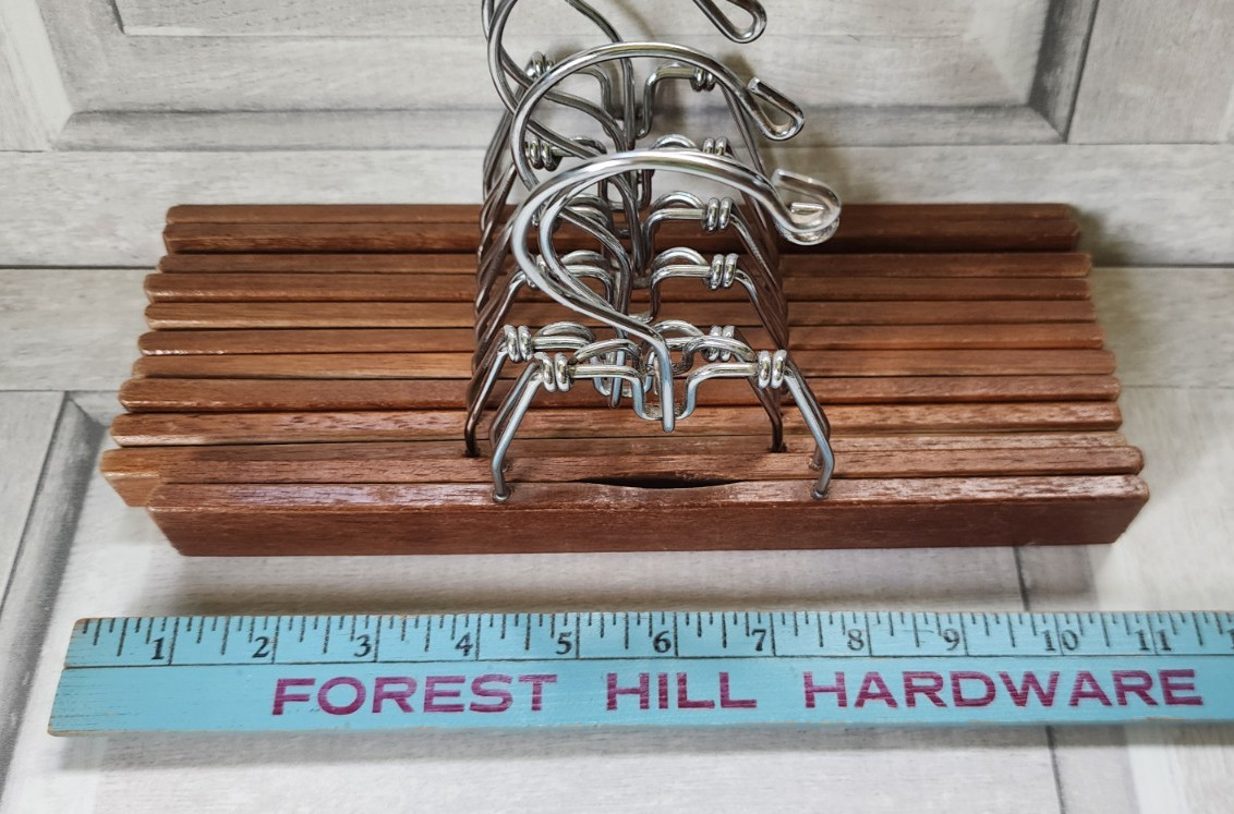Lot of 6 vintage wooden pants skirt hangers Taiwan 10.25-11″ long metal clamp