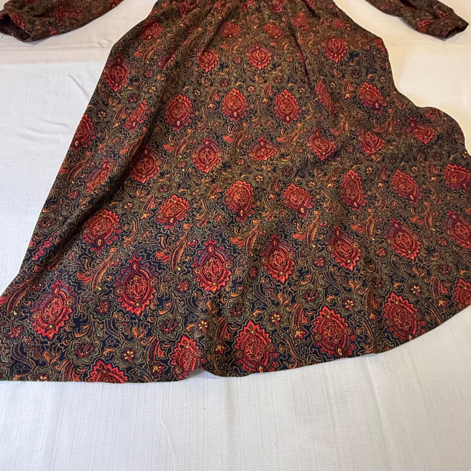 Vintage 70s Paisley Midi Dress Size 16 Made in Canada Boho Long Sleeve