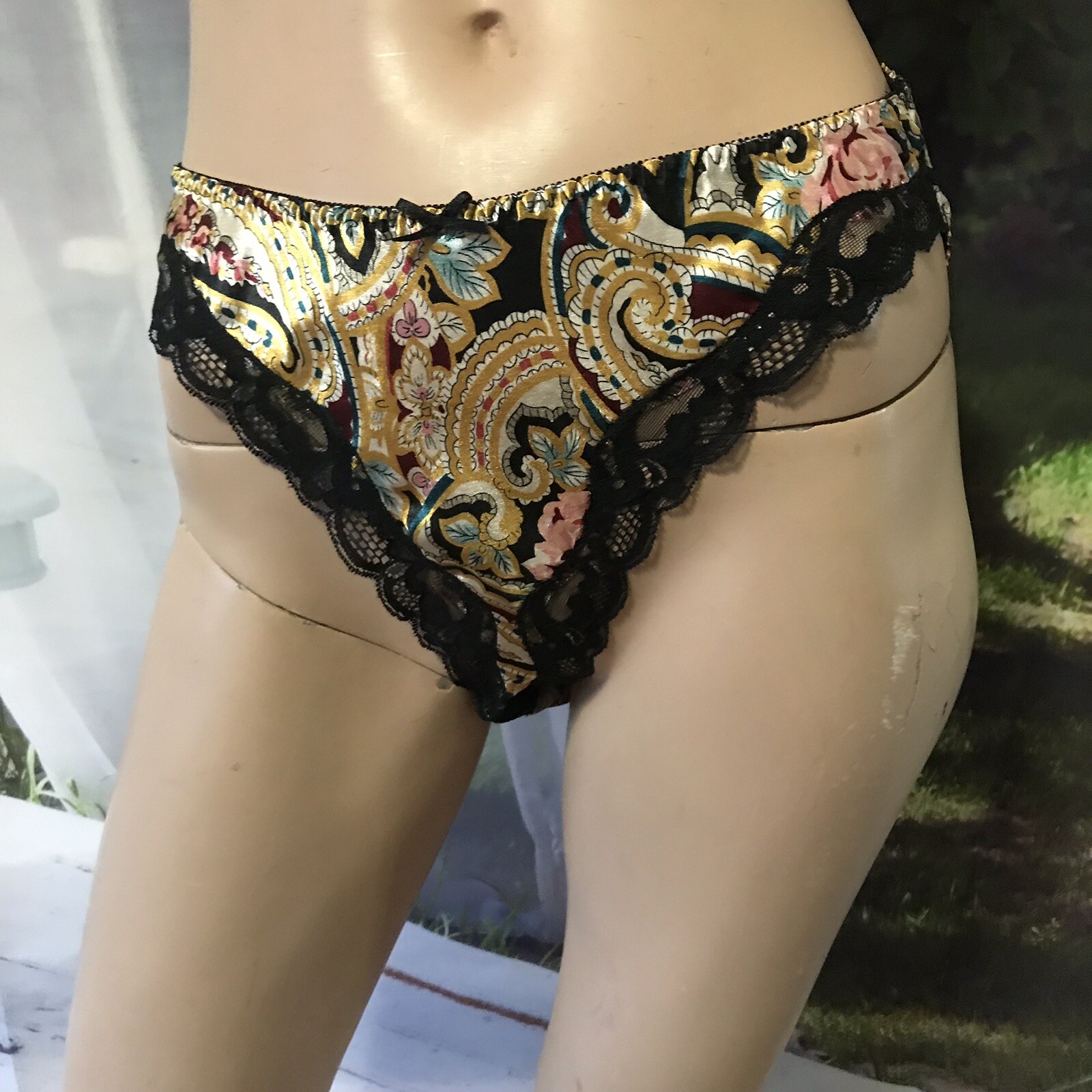 Vintage Versailles Panty Slip Paisley With Lace Trims Size M