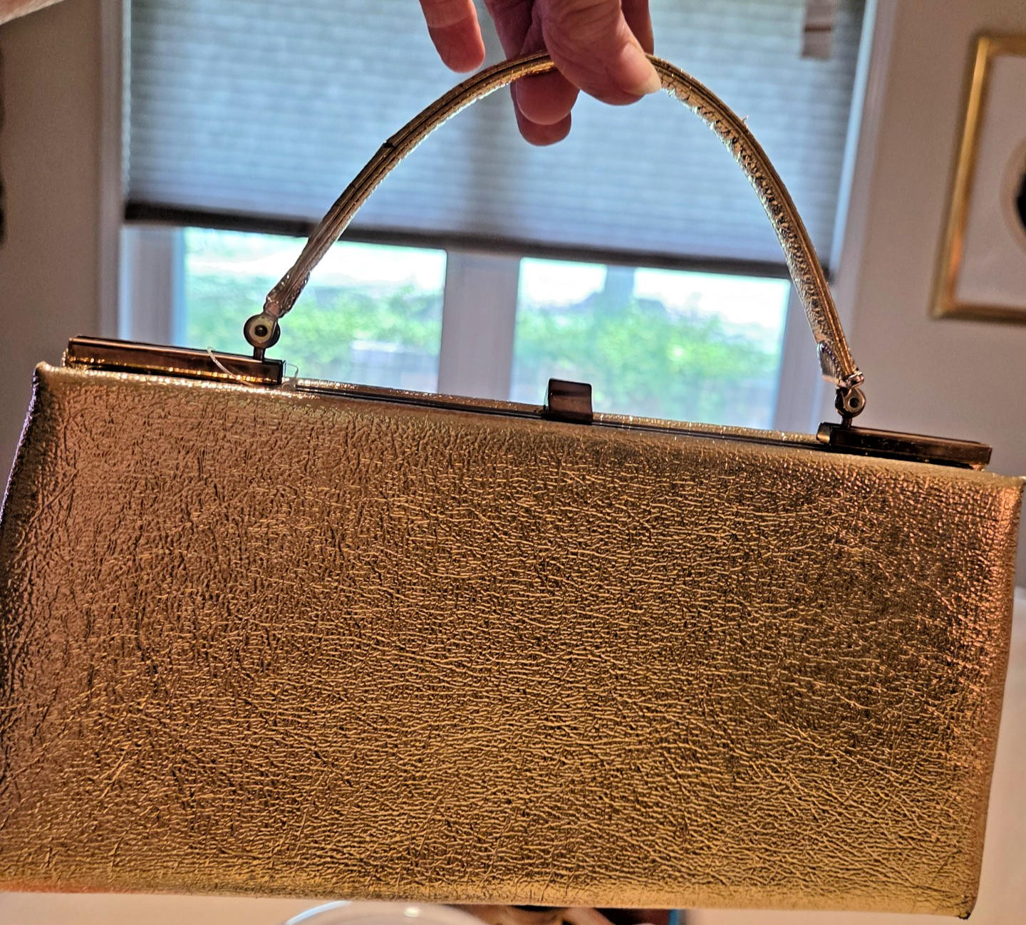 Vintage 1960s Glide-Away Gold Evening Handbag Lisa M