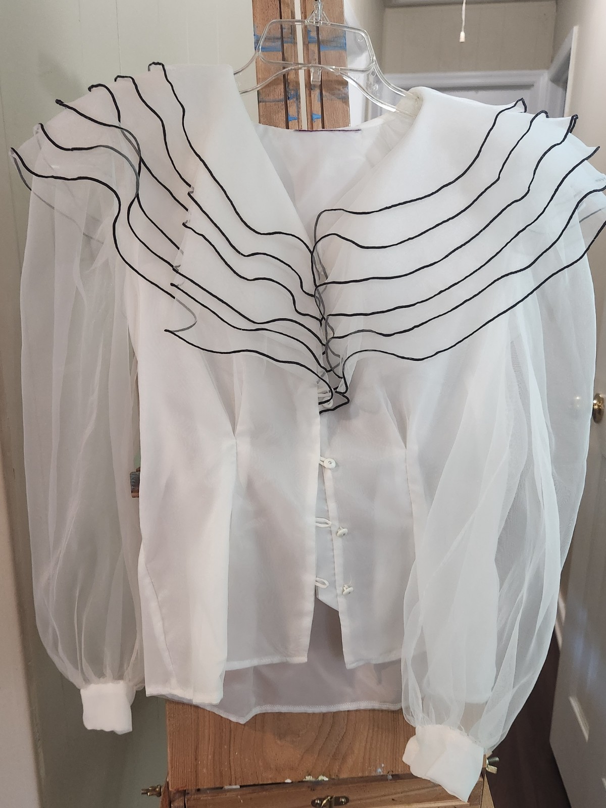 VINTAGE CATTIVA BY MAYA JORNOT FOR I. MAGNIN RUFFLE BLOUSE