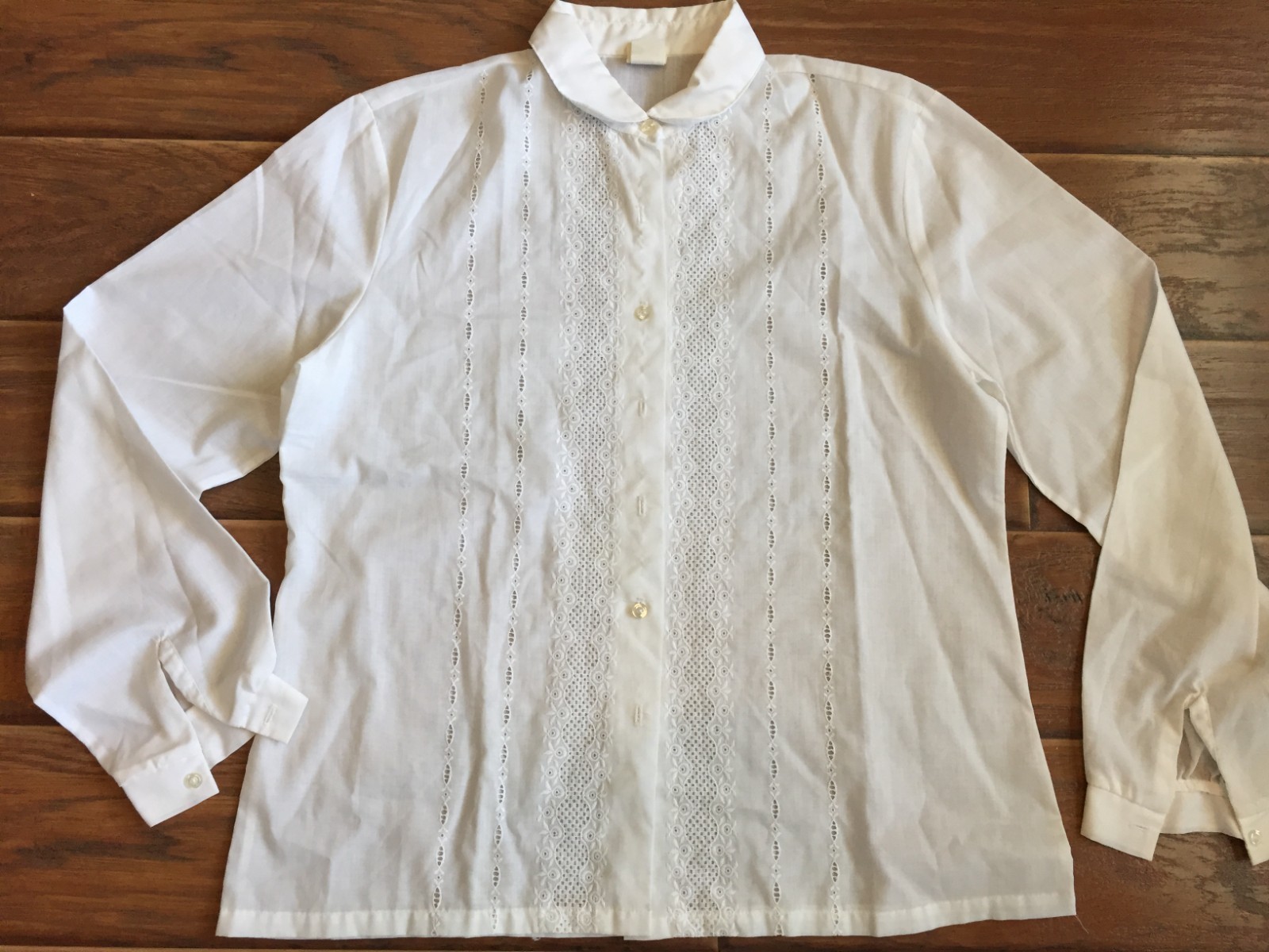 VTG Women’s Blouse Top,Montgomery Ward,White Embroidery,SZ 16,Polyester/Cotton,Z