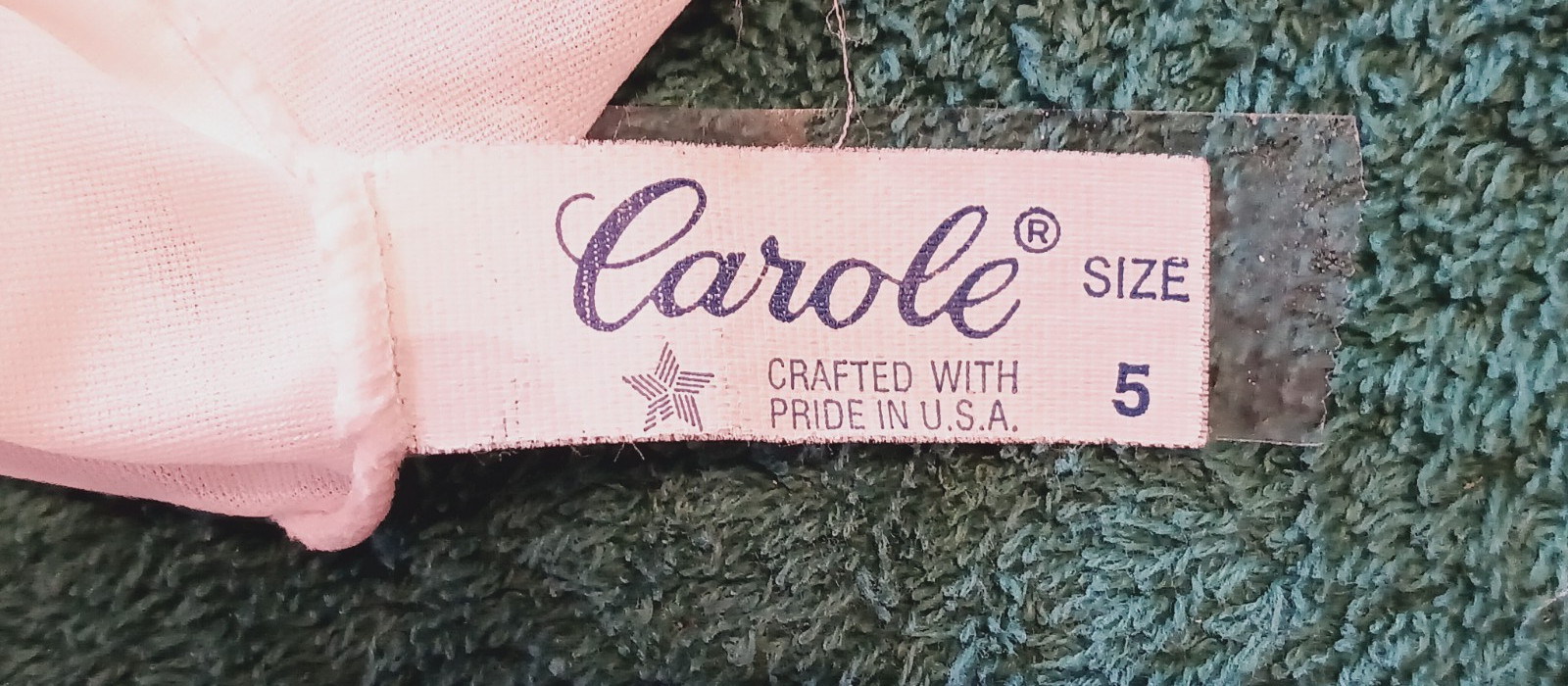 CAROLE VINTAGE PANTIES sz 5 WHITE NYLON PLAIN DESIGN LEG TRIM- WEAK WAIST #A1-17