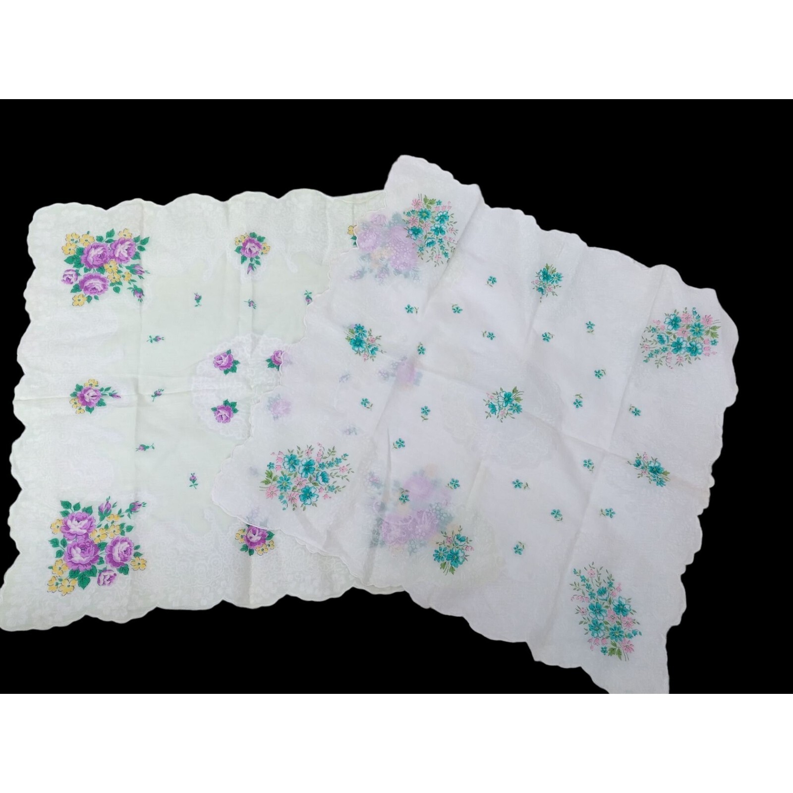 Vintage Set 2 Floral Printed 15″ square Handkerchief scarves