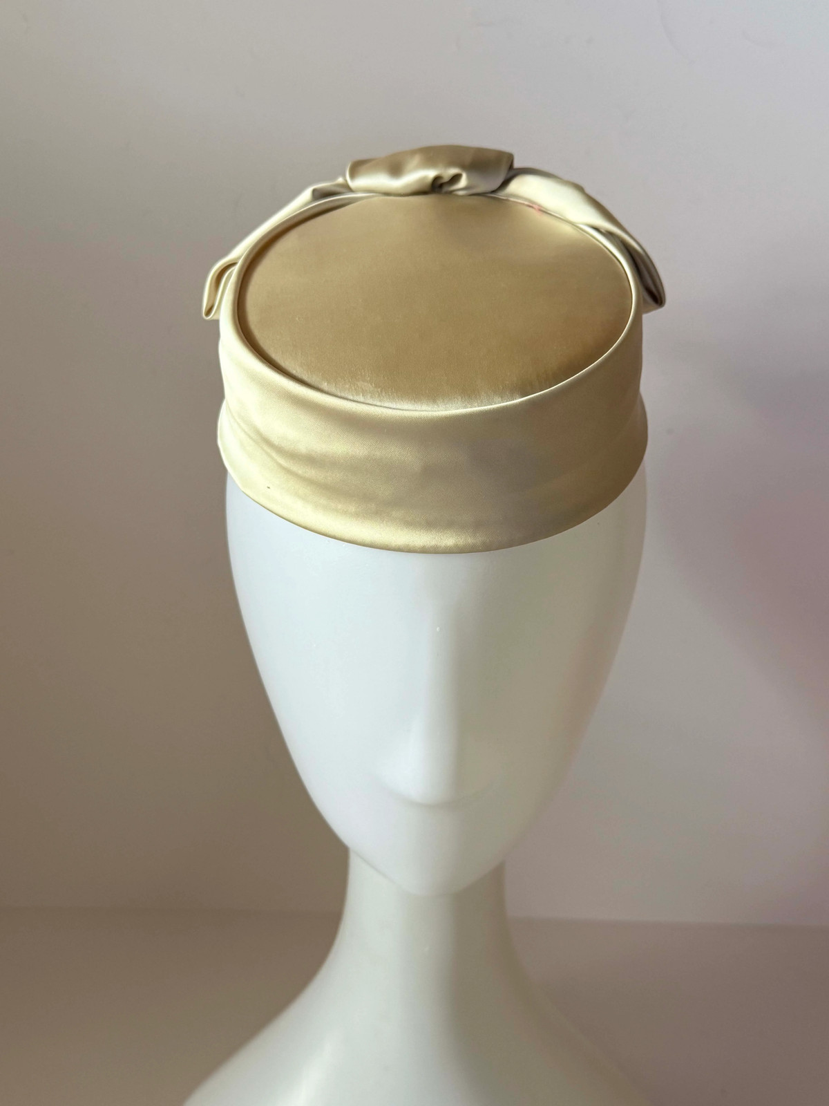 Vintage Champagne Satin Pillbox Hat 1960s Cocktail Hat Oversized Bow Bridal