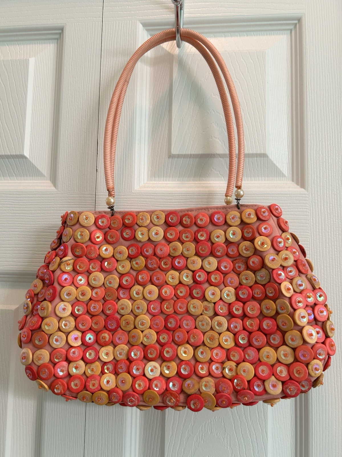 Vintage Style Beaded Handbag With Mosaic Of Wooden Disc Sequins ￼