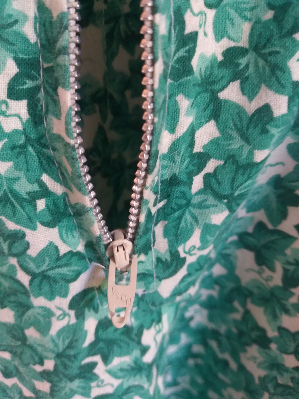 Vintage 30s 40s Green Leaf Cotton Dress Puff Sleeves Long Skirt M S New Unworn