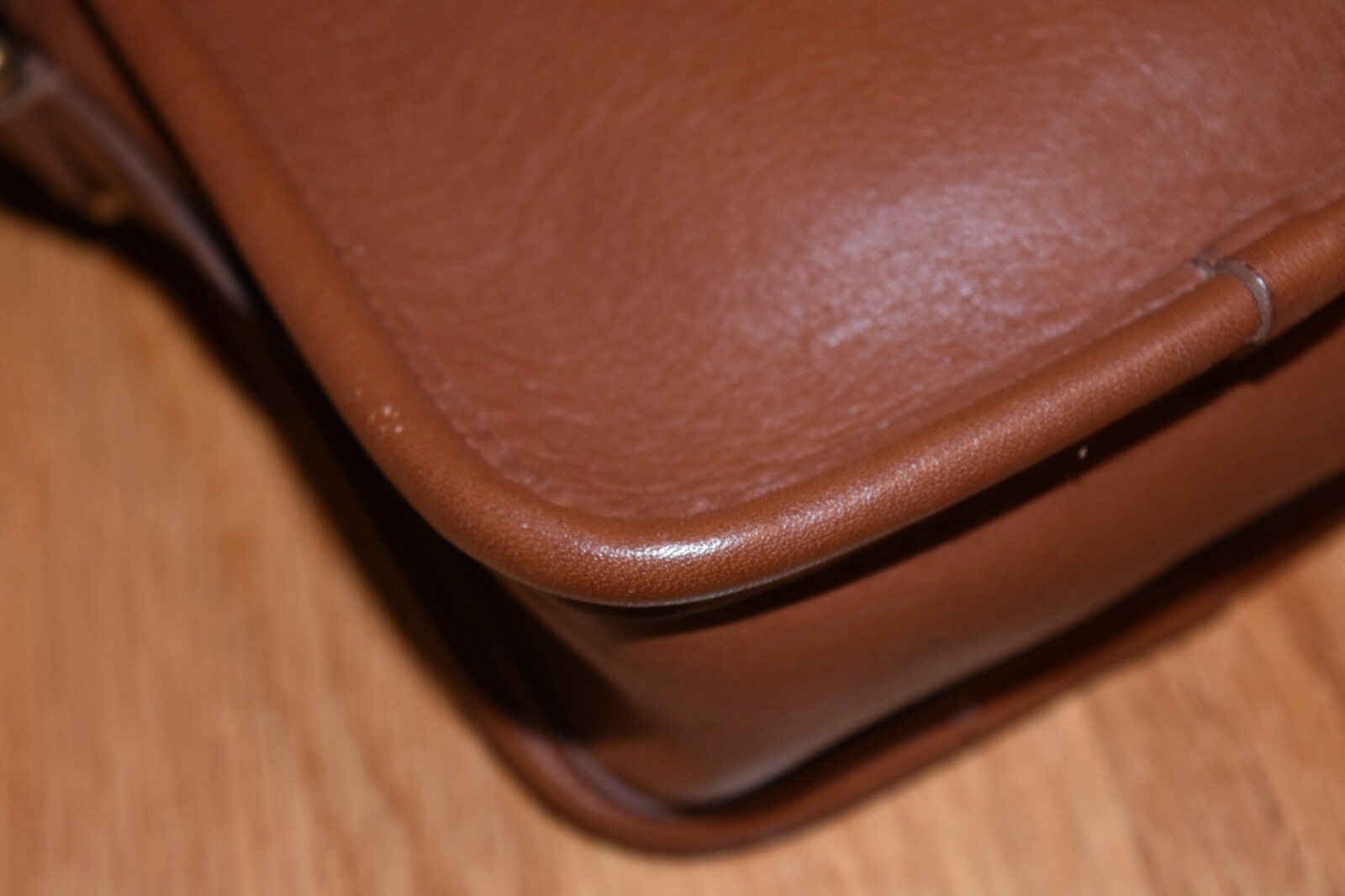 VTG Coach Kit Camera Bag Leather Crossbody Shoulder Purse British Tan Brown USA