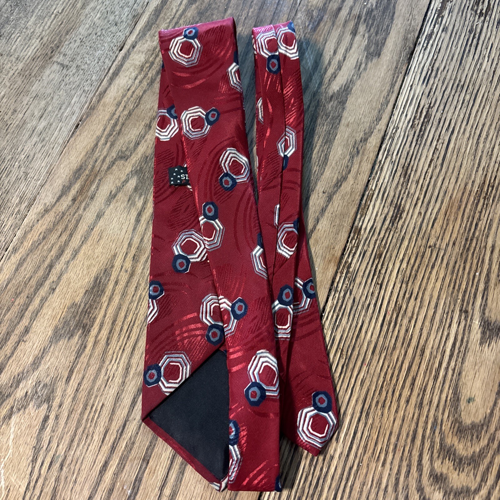 Vtg Mid Century Tie Wembley Starshine 54” Wine-Red Acetate Rayon