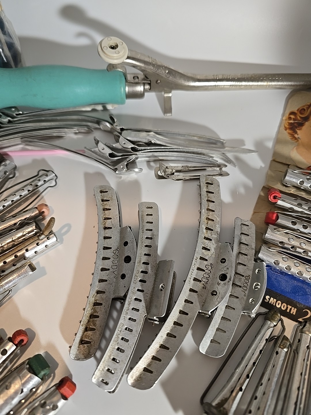 Vintage Aluminum Metal Goody Tip Top Wave Curlers Curling Iron Clip Flapper Lot