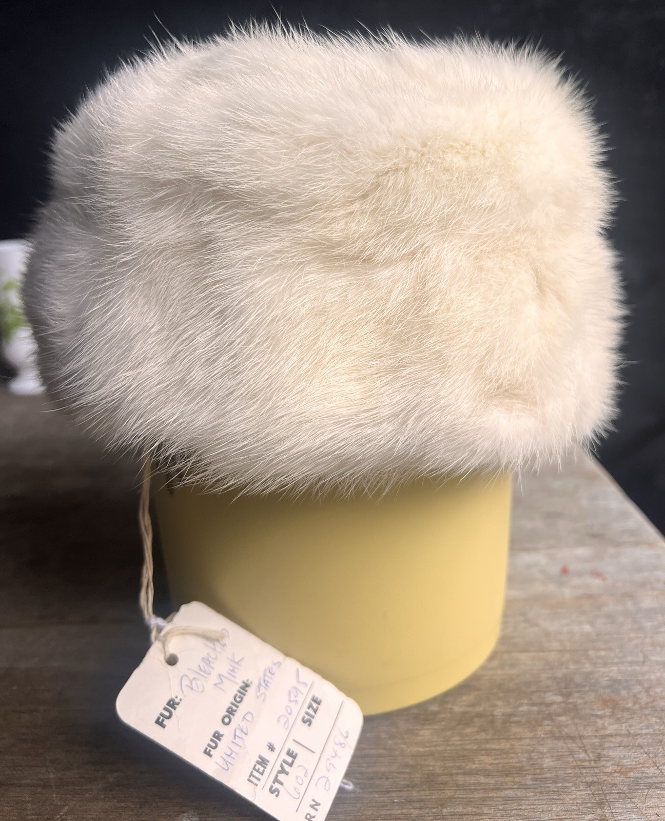 Vintage 1980s Mr. D’ Genuine Mink Fur Pillbox Hat-w Tag-bleached