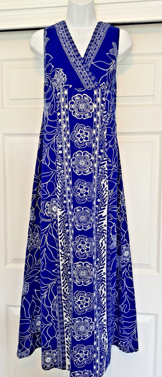 Vintage 60s BLUE MAKO Muumuu Dress waterfall back 12 M/L HAWAII VACATION CRUISE