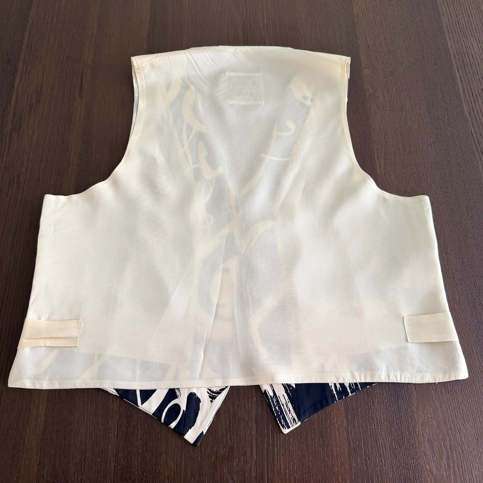 MOSCHINO CHEAP and CHIC cotton vest Treble Clef size 54