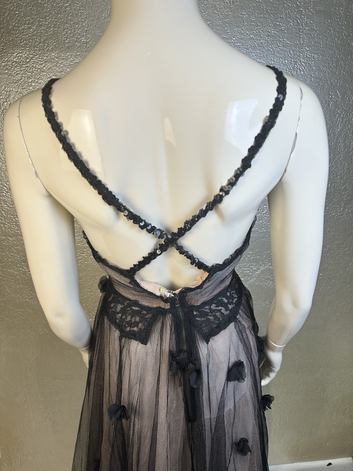 VTG 1930’s-1940’s Black Lace Gown Nude Lining Chiffon Floral Floor Length Dress