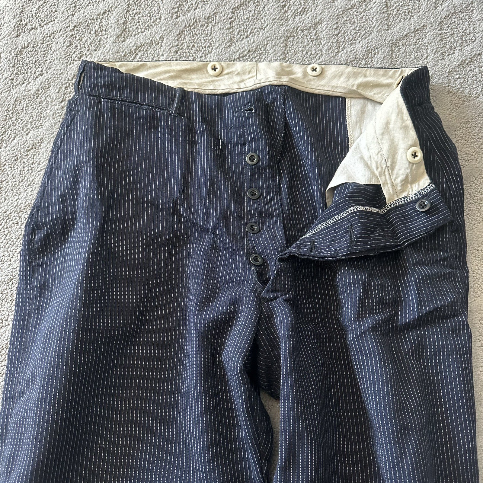1920-40’S PINSTRIPED PANTS