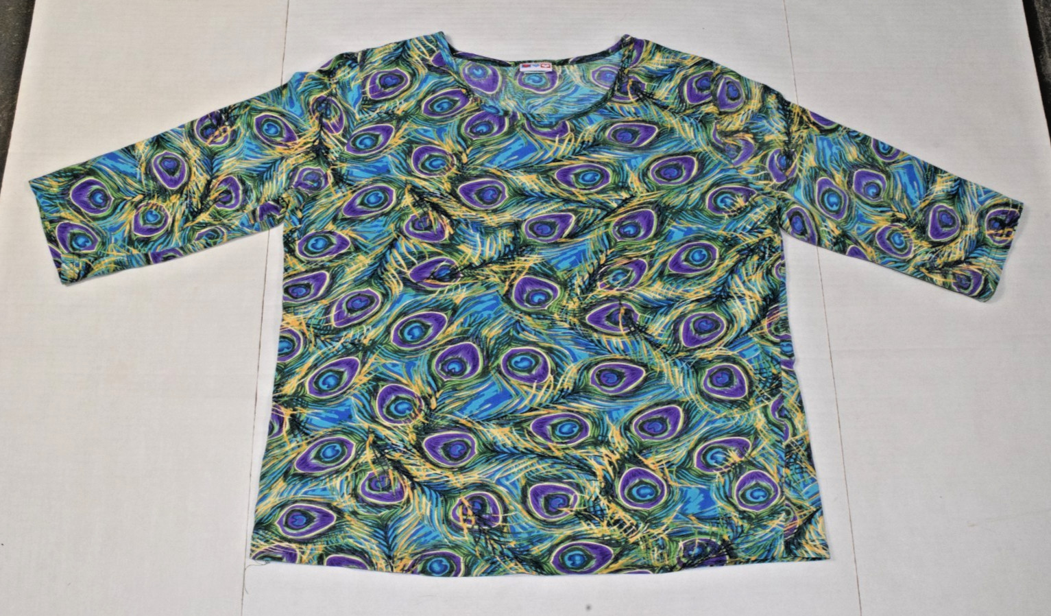 Vintage Shirt American Sweetheart Size L Y2K Colorful Peacock Feathers Cotton