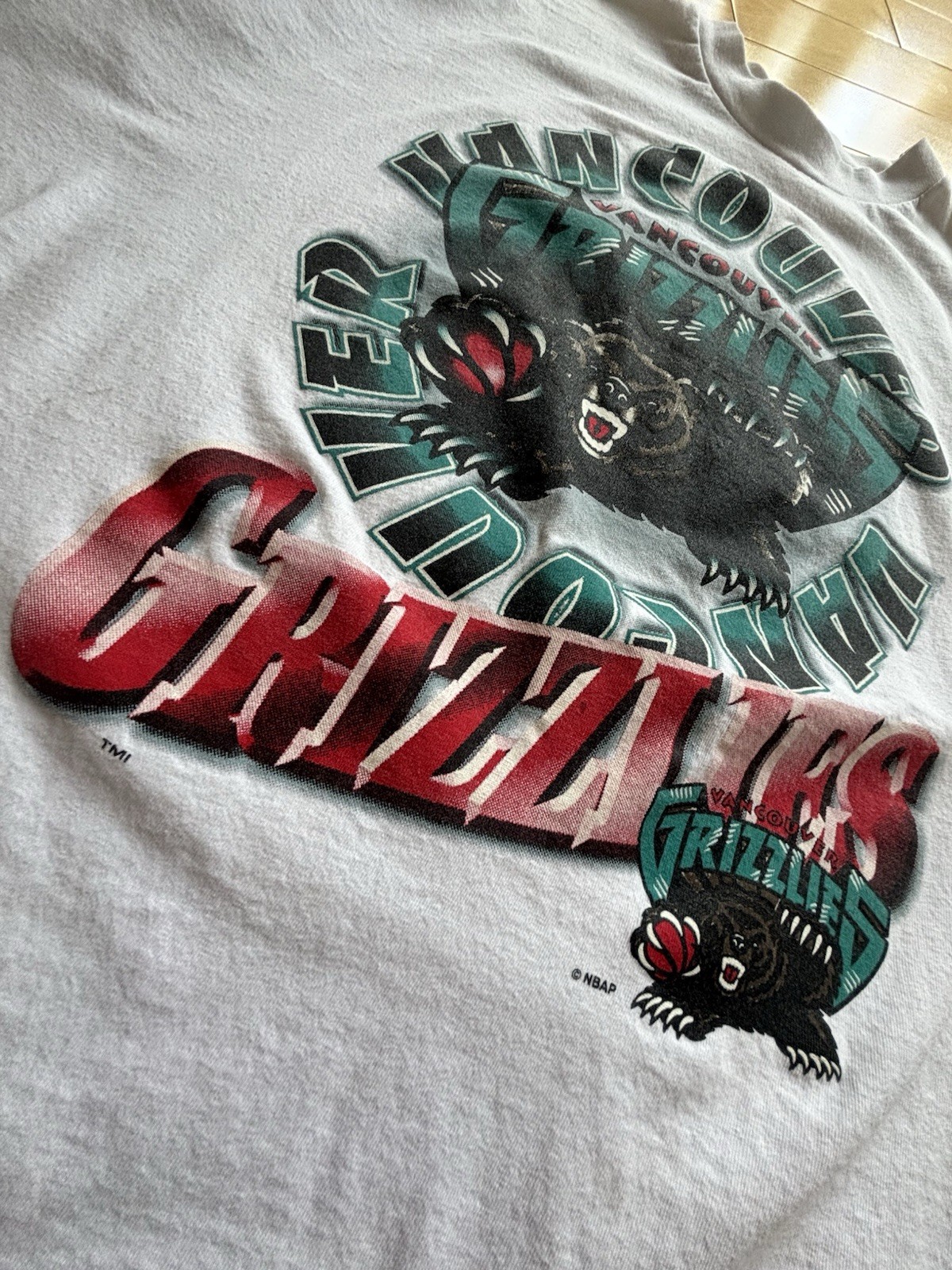 Vintage Vancouver Grizzlies 90s NBA T Shirt Large Big Logo White Basketball Tee