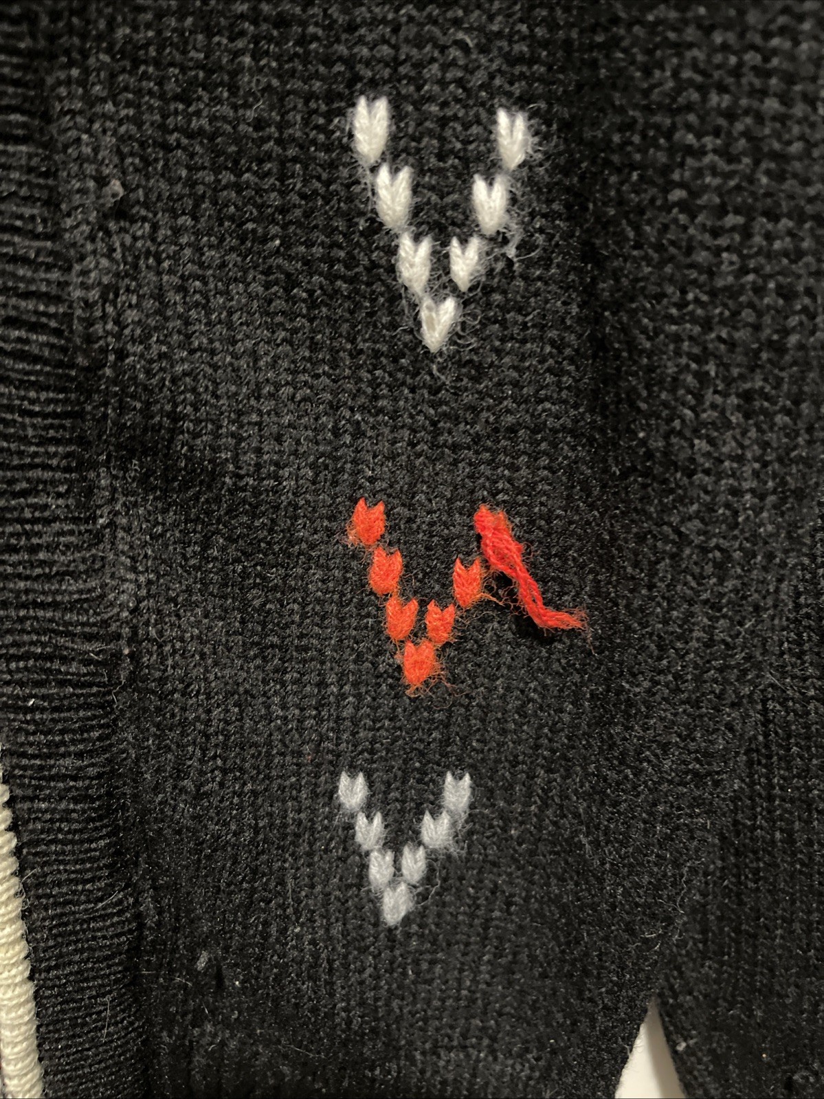 Vintage Sears Wool Blend Zip Cardigan MCM ’60’s Chevron Pattern – Needs Repair