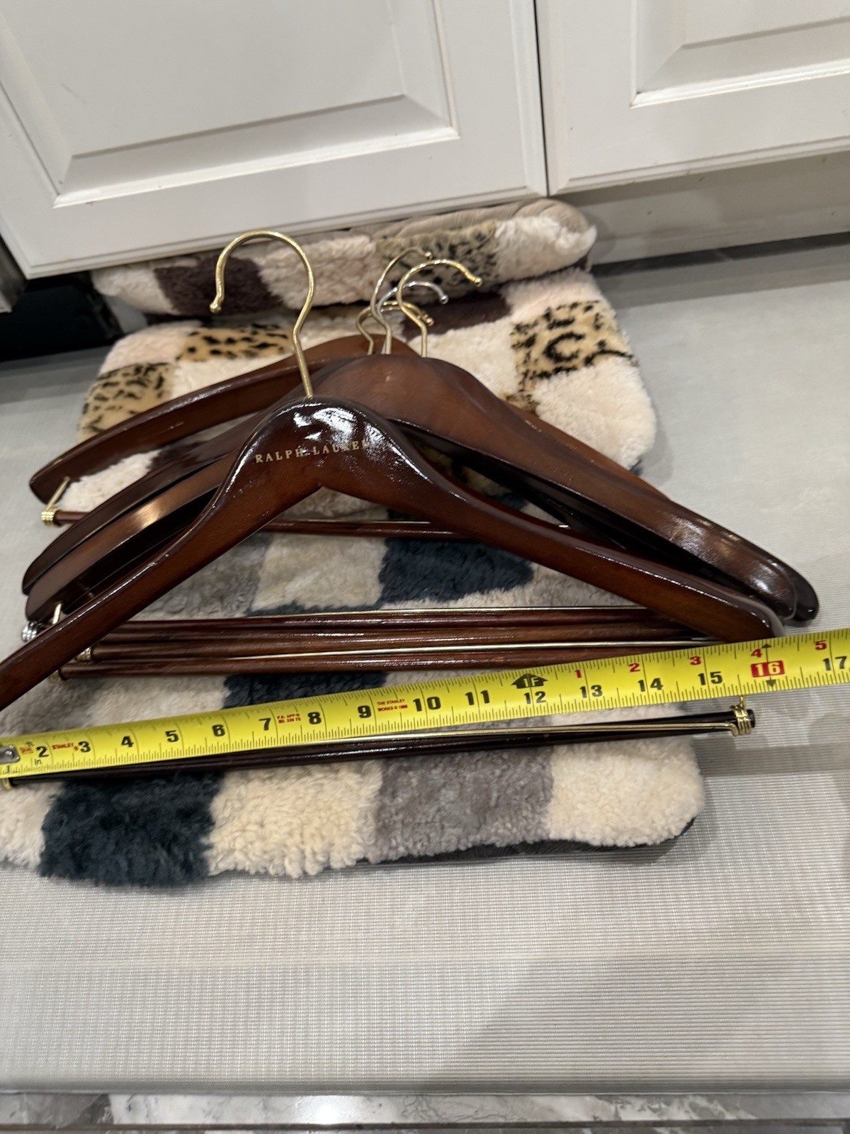 VINTAGE COLLECTION OF RALPH LAUREN WOODEN HANGER S USED SET OF 15.