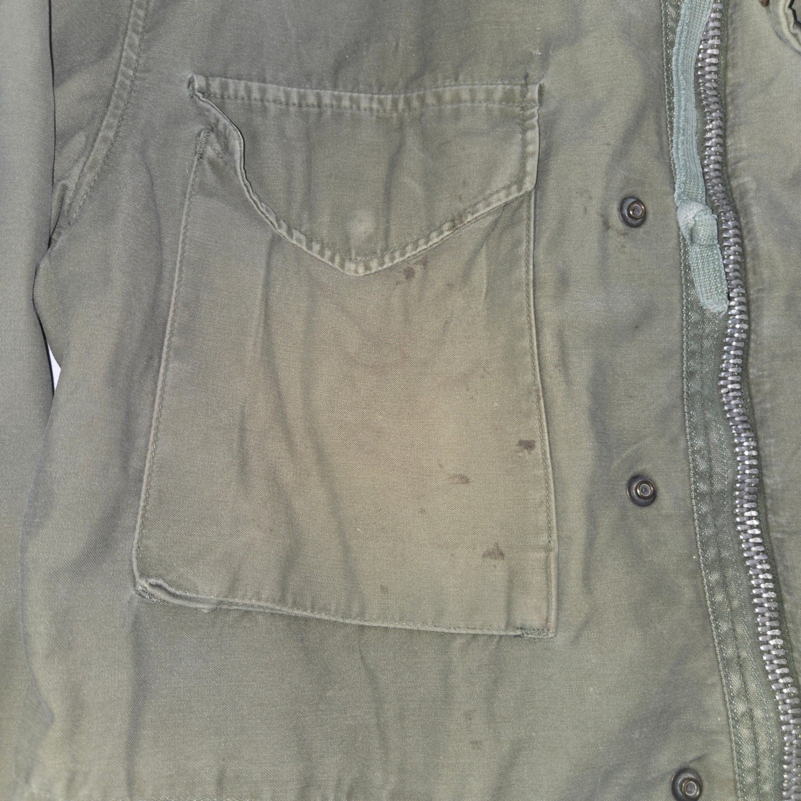 Vintage US Army Field Jacket Olive Drab Distressed Military M-65 Style Coat Mens